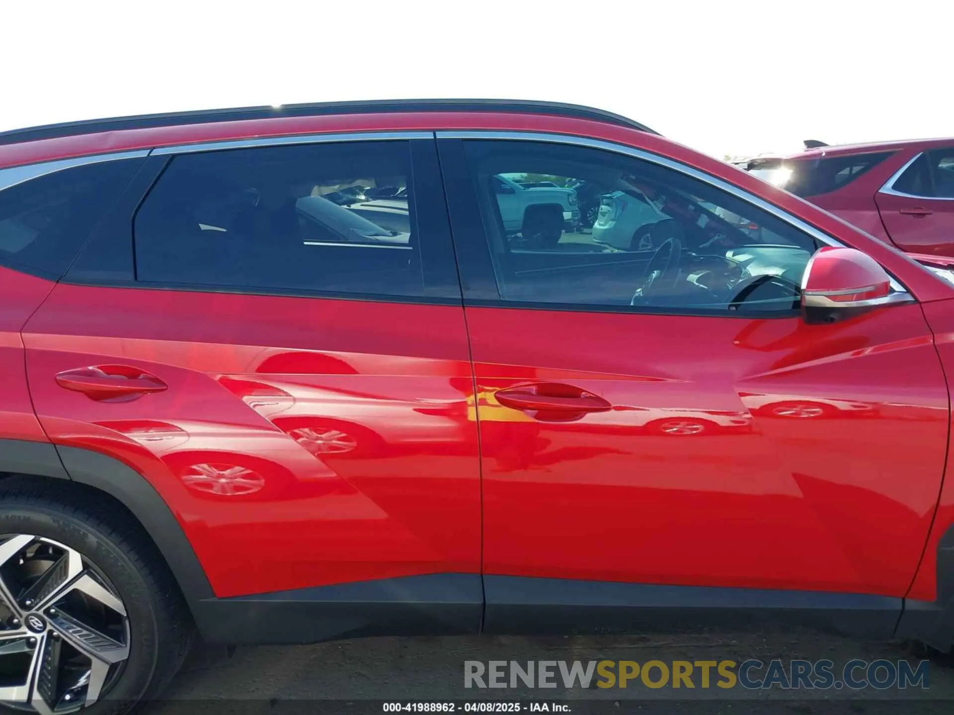 13 Photograph of a damaged car 5NMJE3AE7PH255868 HYUNDAI TUCSON 2023