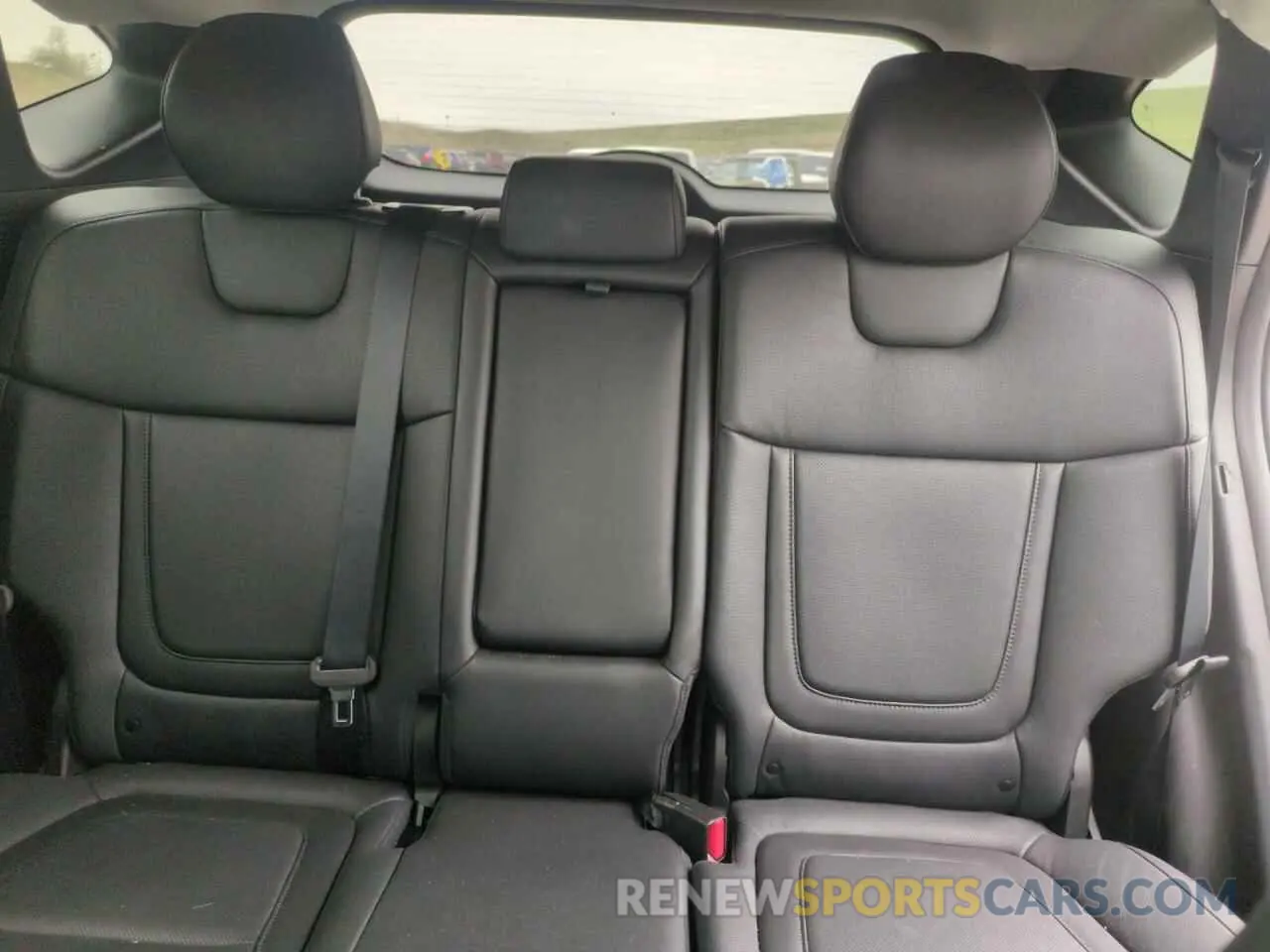 10 Photograph of a damaged car 5NMJE3AE7PH264649 HYUNDAI TUCSON 2023