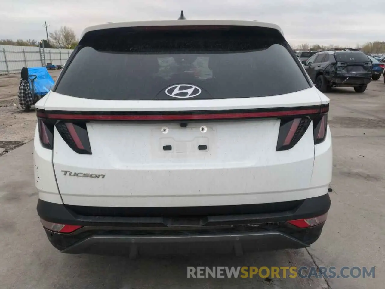 6 Photograph of a damaged car 5NMJE3AE7PH264649 HYUNDAI TUCSON 2023