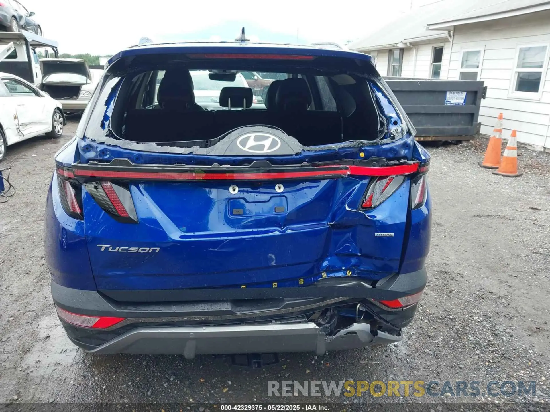 16 Photograph of a damaged car 5NMJECAE1PH165051 HYUNDAI TUCSON 2023
