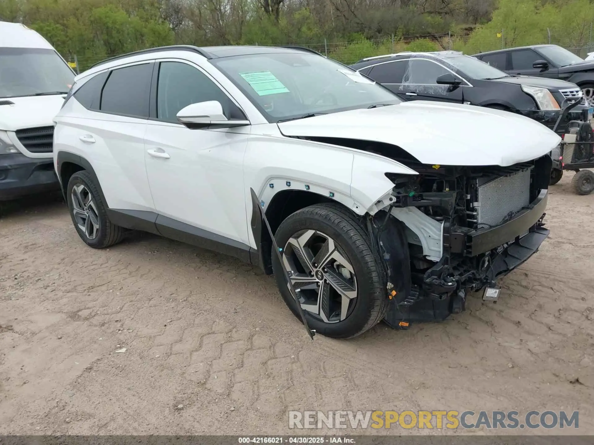 1 Photograph of a damaged car 5NMJECAE1PH250973 HYUNDAI TUCSON 2023