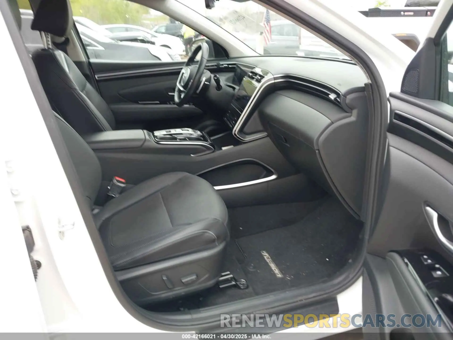 5 Photograph of a damaged car 5NMJECAE1PH250973 HYUNDAI TUCSON 2023