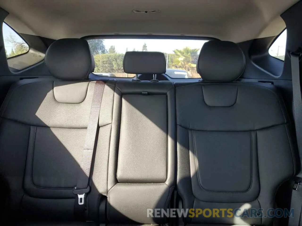 10 Photograph of a damaged car 5NMJECAE2PH226388 HYUNDAI TUCSON 2023