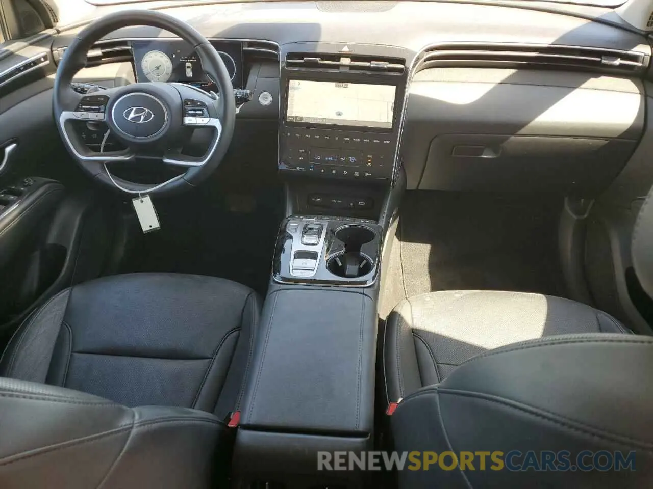 8 Photograph of a damaged car 5NMJECAE2PH249024 HYUNDAI TUCSON 2023