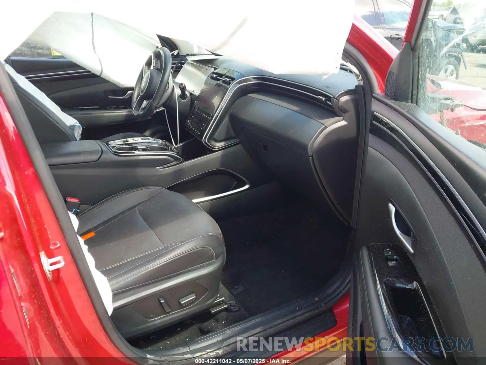 5 Photograph of a damaged car 5NMJECAE3PH237237 HYUNDAI TUCSON 2023
