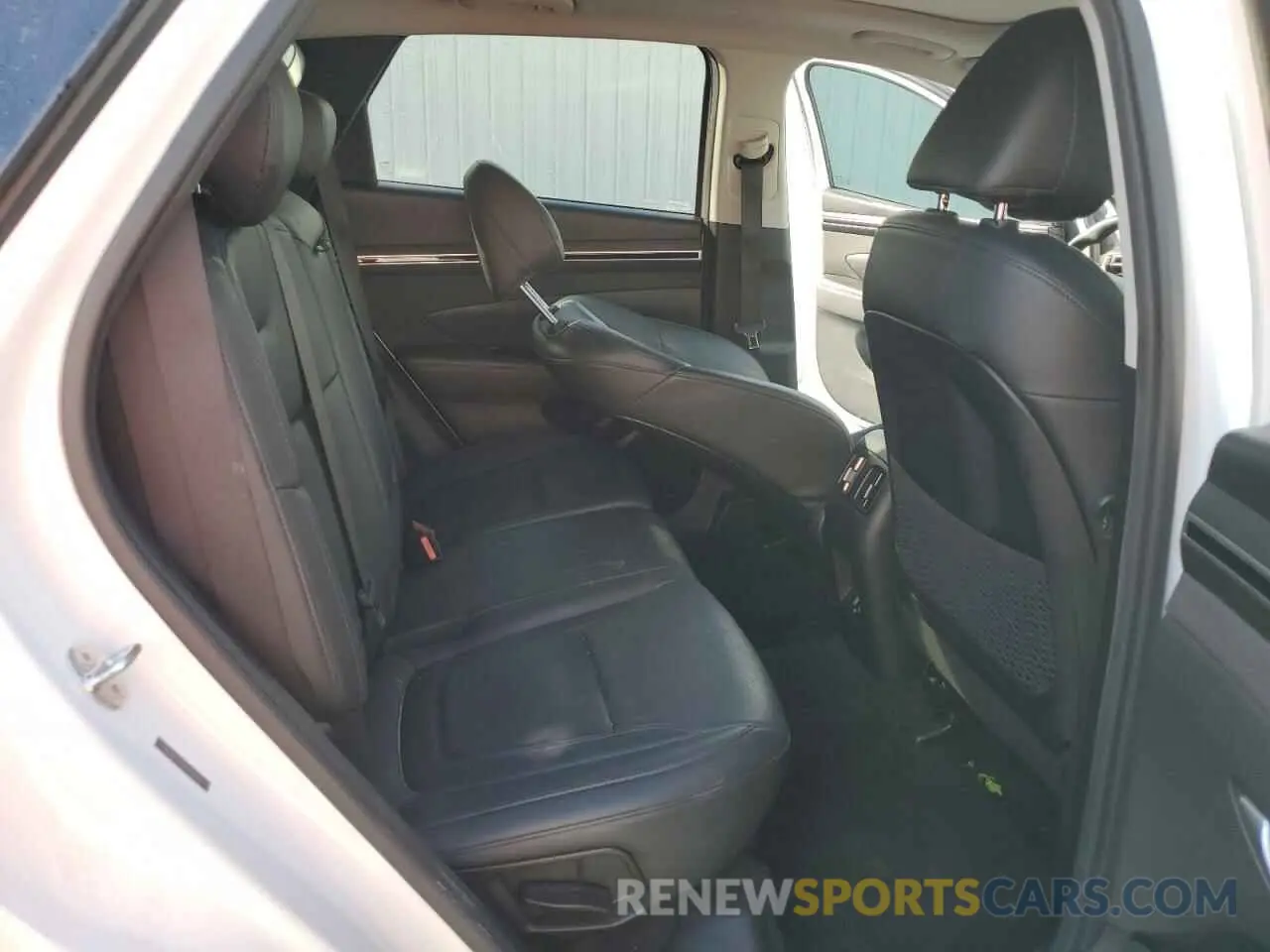 11 Photograph of a damaged car 5NMJECAE3PH240817 HYUNDAI TUCSON 2023