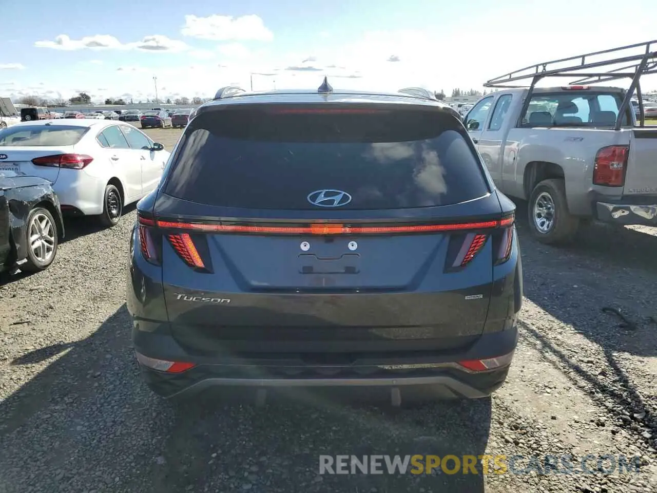 6 Photograph of a damaged car 5NMJECAE4PH241507 HYUNDAI TUCSON 2023