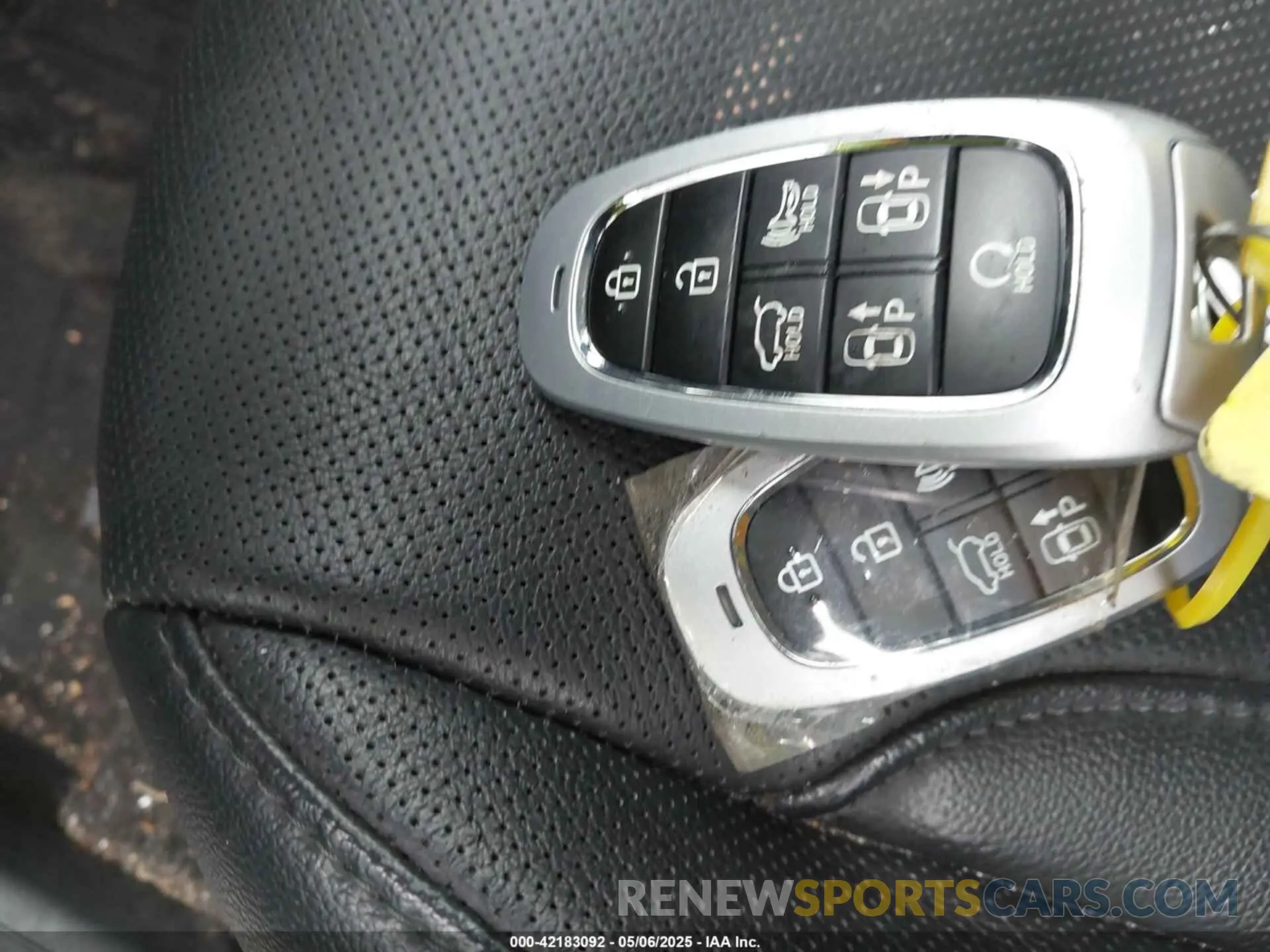 11 Photograph of a damaged car 5NMJECAE4PH252619 HYUNDAI TUCSON 2023
