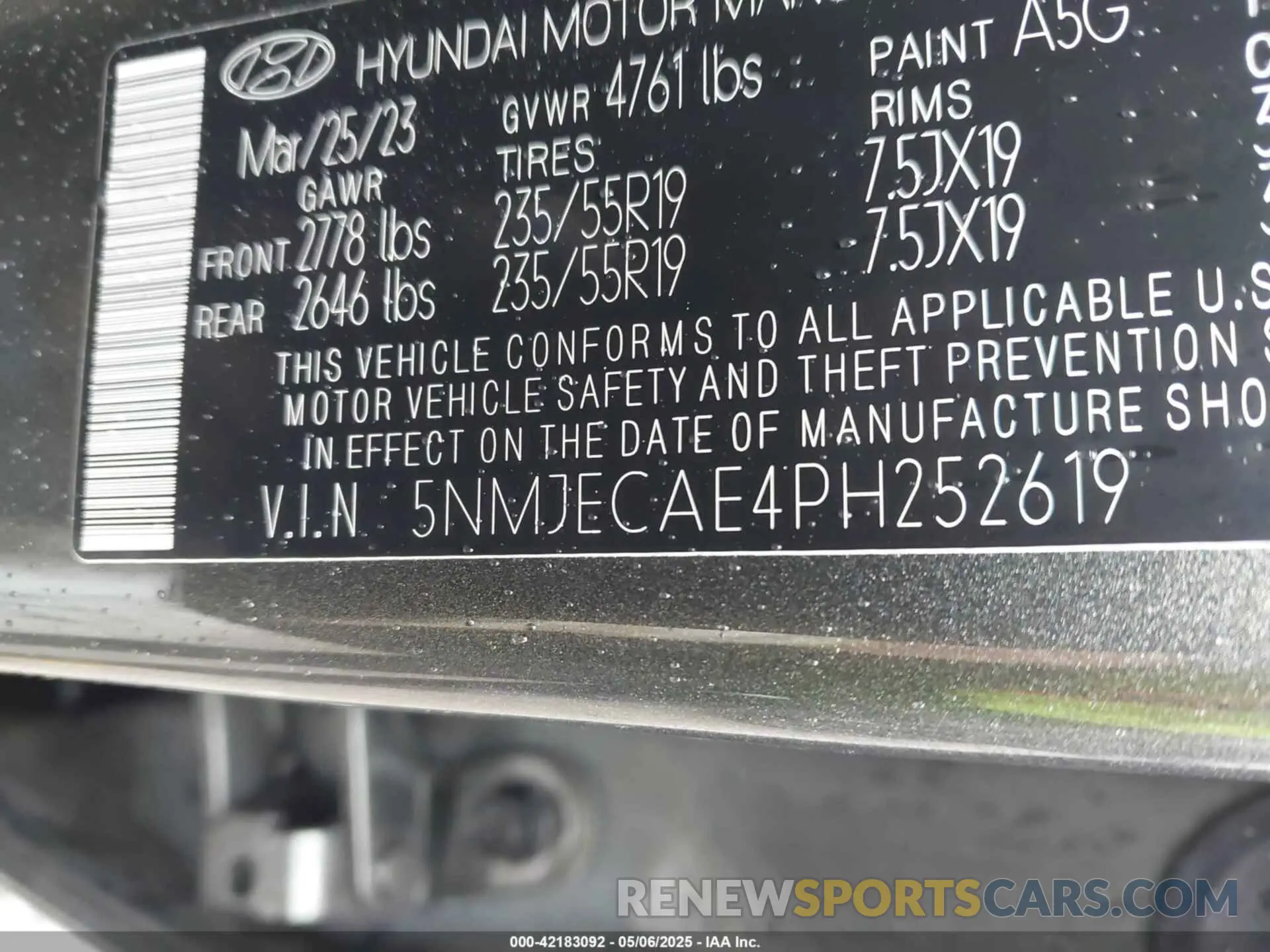 9 Photograph of a damaged car 5NMJECAE4PH252619 HYUNDAI TUCSON 2023