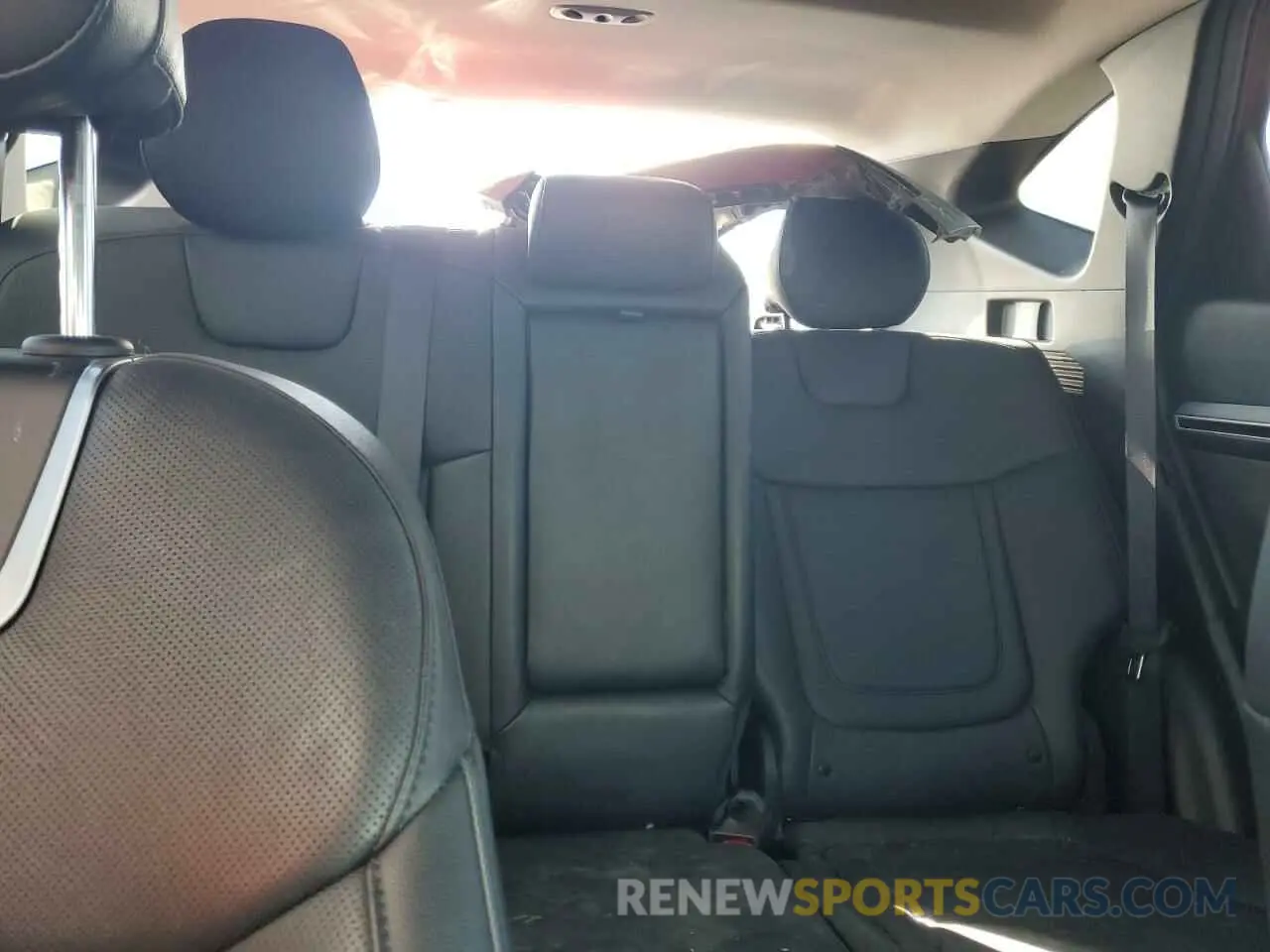 10 Photograph of a damaged car 5NMJECAE4PH279948 HYUNDAI TUCSON 2023