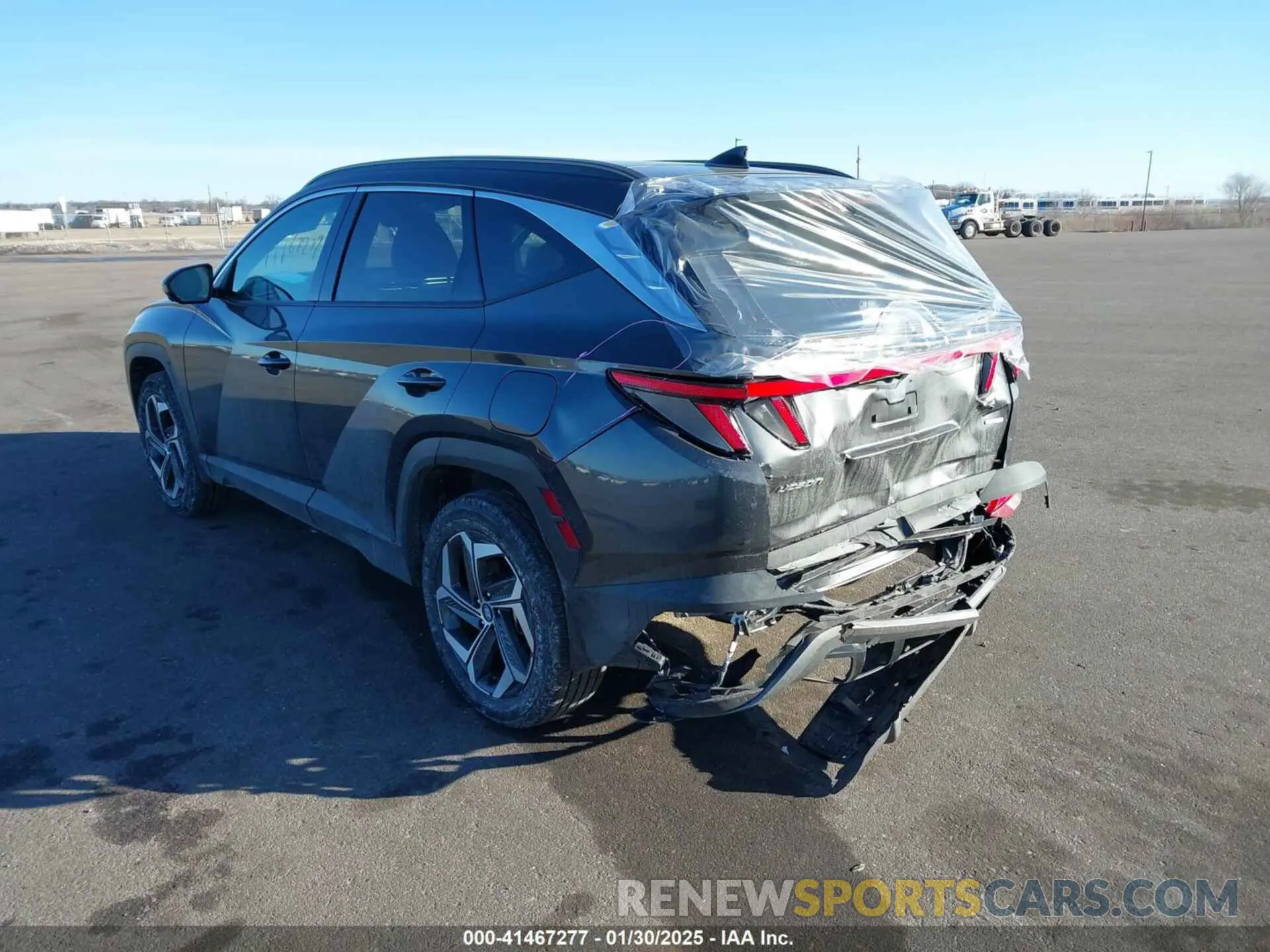 3 Photograph of a damaged car 5NMJECAE5PH192057 HYUNDAI TUCSON 2023