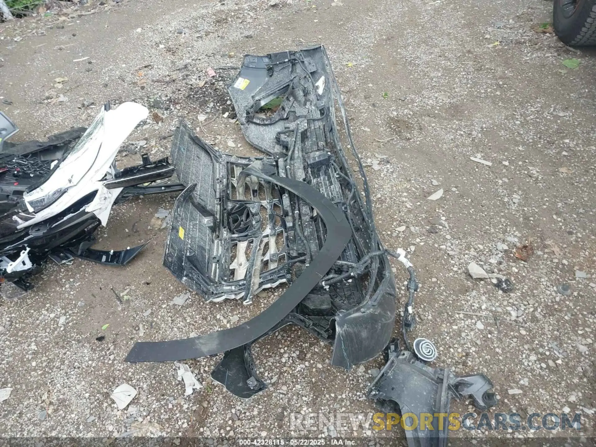 12 Photograph of a damaged car 5NMJECAE5PH195525 HYUNDAI TUCSON 2023