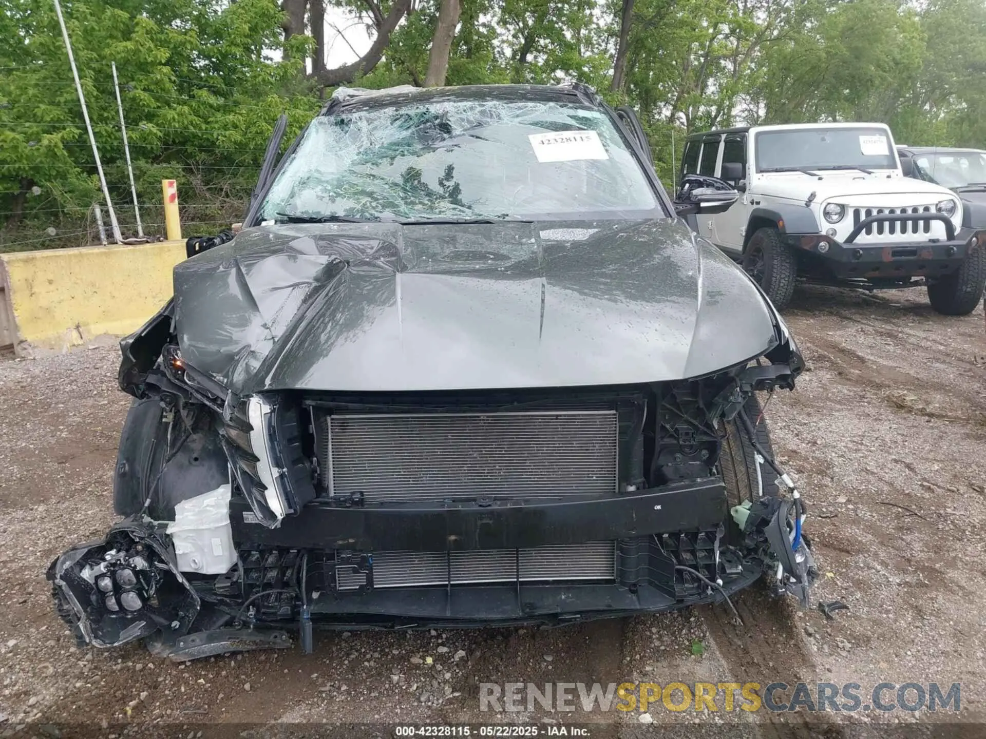 13 Photograph of a damaged car 5NMJECAE5PH195525 HYUNDAI TUCSON 2023