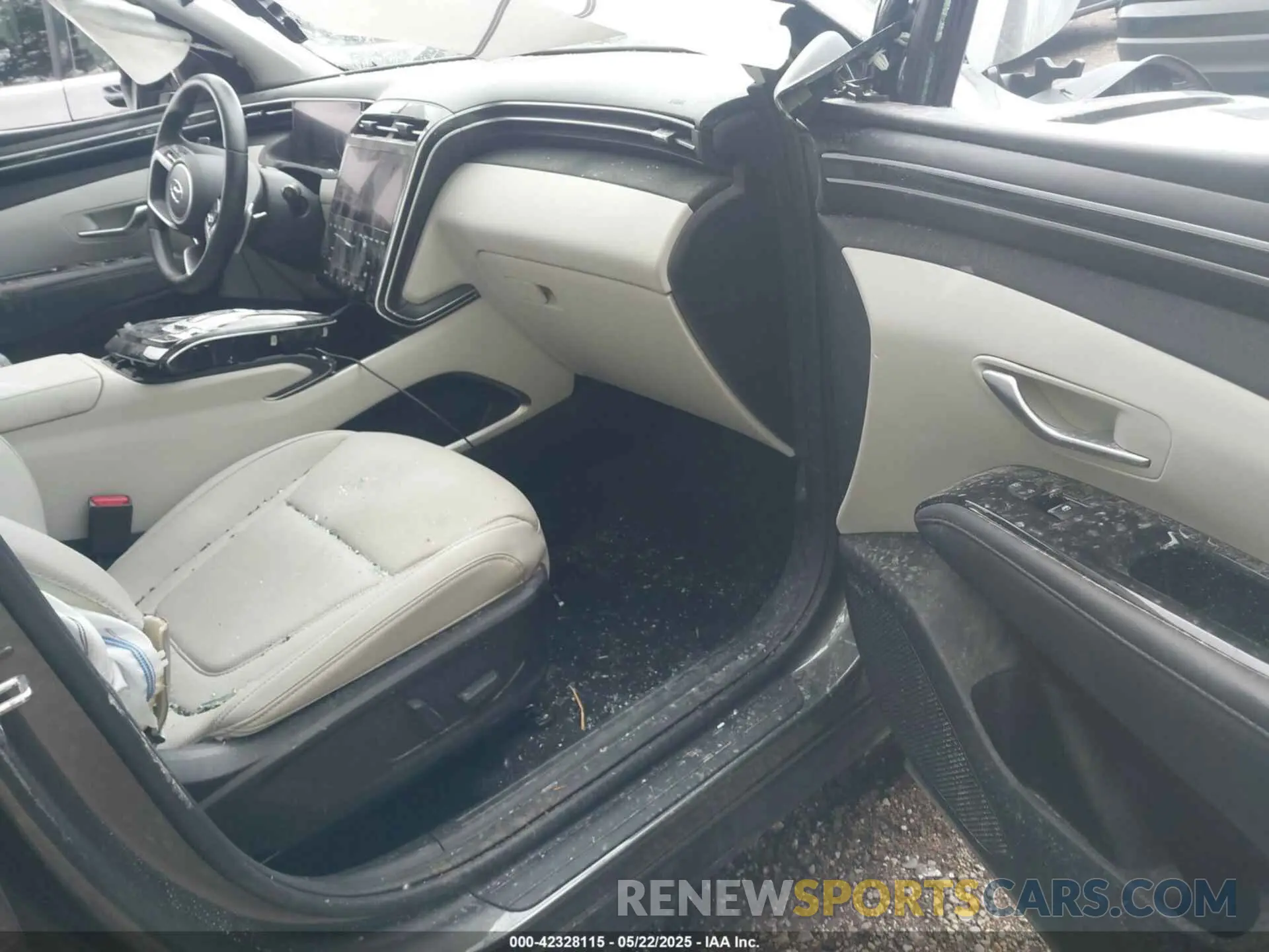 5 Photograph of a damaged car 5NMJECAE5PH195525 HYUNDAI TUCSON 2023