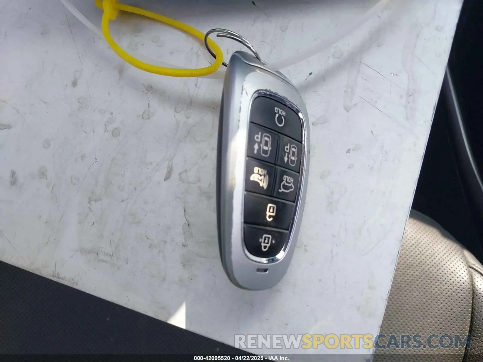 11 Photograph of a damaged car 5NMJECAE6PH225180 HYUNDAI TUCSON 2023