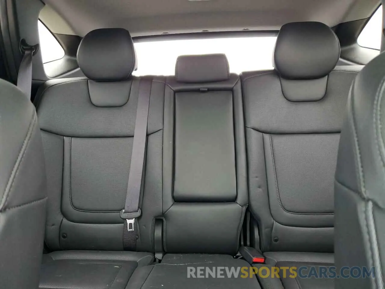10 Photograph of a damaged car 5NMJECAE7PH237810 HYUNDAI TUCSON 2023
