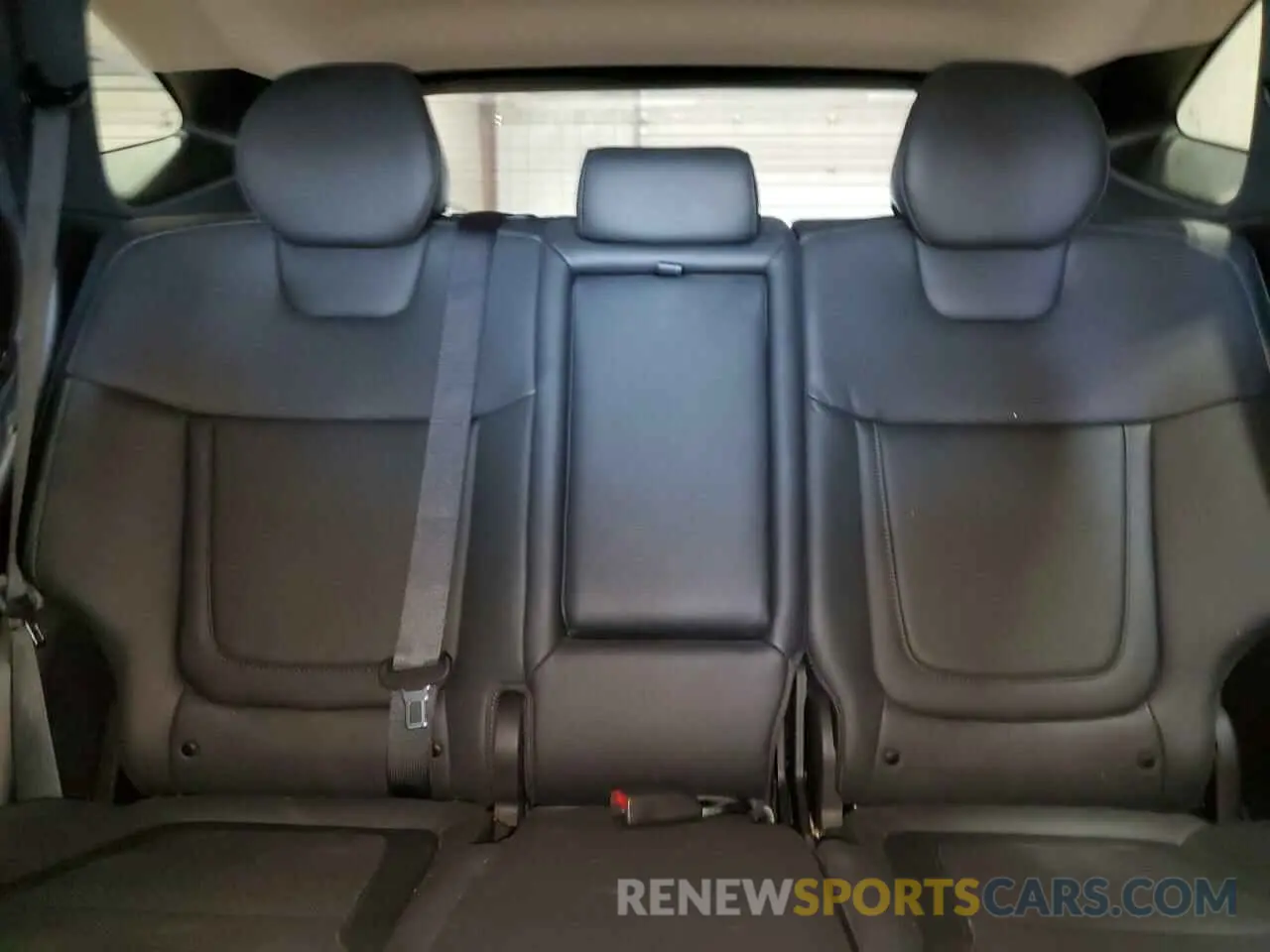 10 Photograph of a damaged car 5NMJECAE8PH279130 HYUNDAI TUCSON 2023
