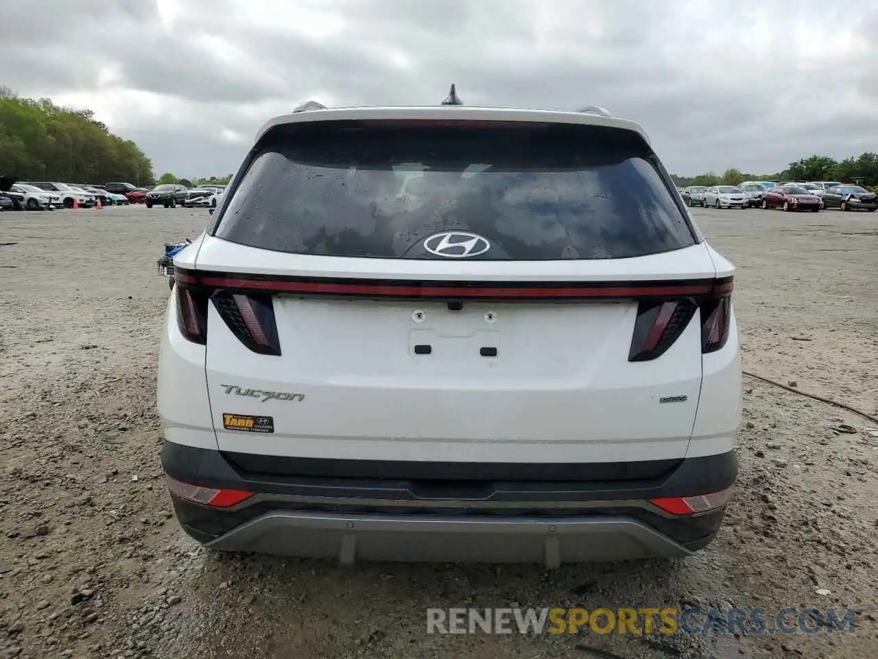 6 Photograph of a damaged car 5NMJECAE9PH219342 HYUNDAI TUCSON 2023