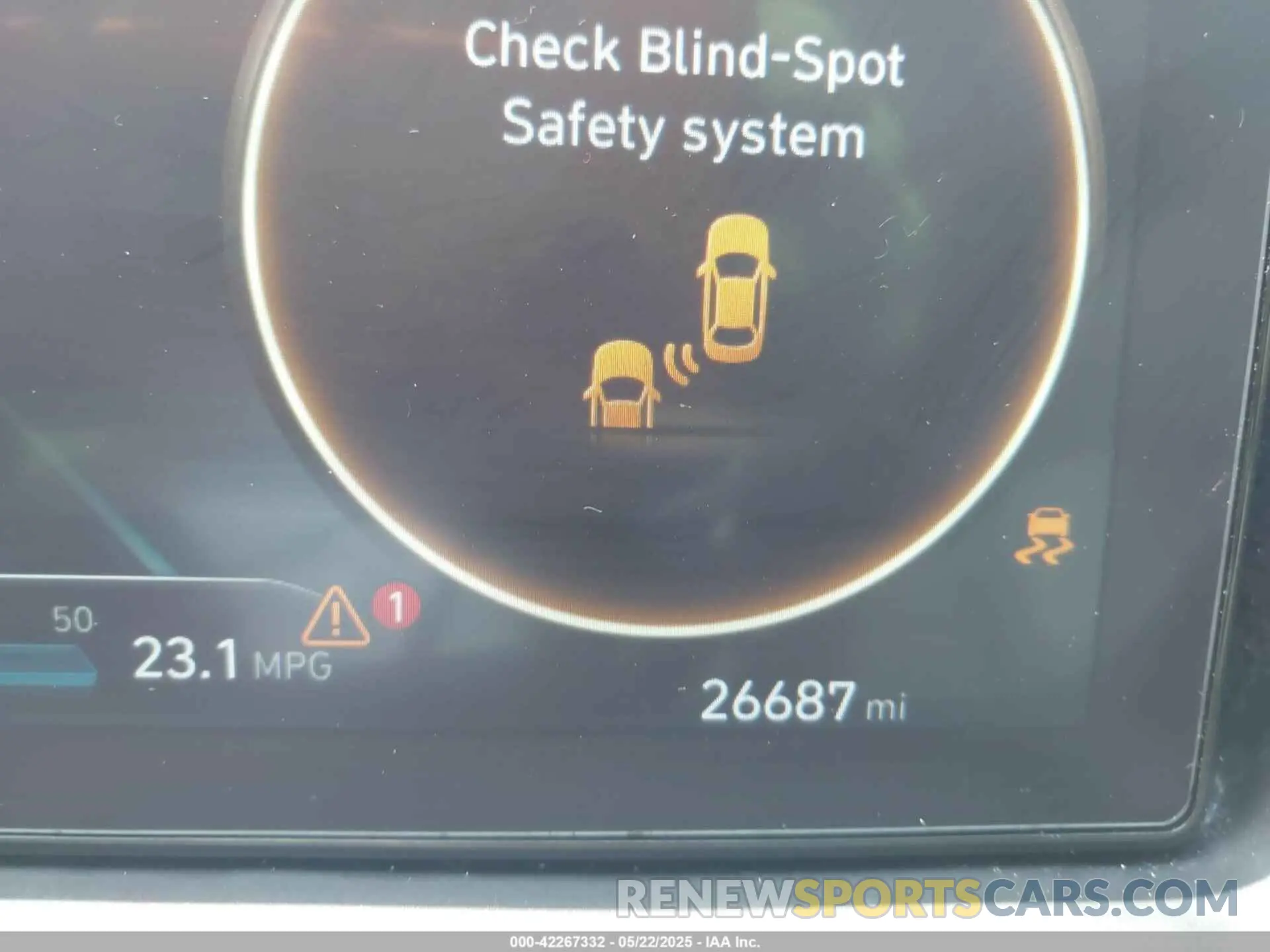 16 Photograph of a damaged car 5NMJECAE9PH225030 HYUNDAI TUCSON 2023