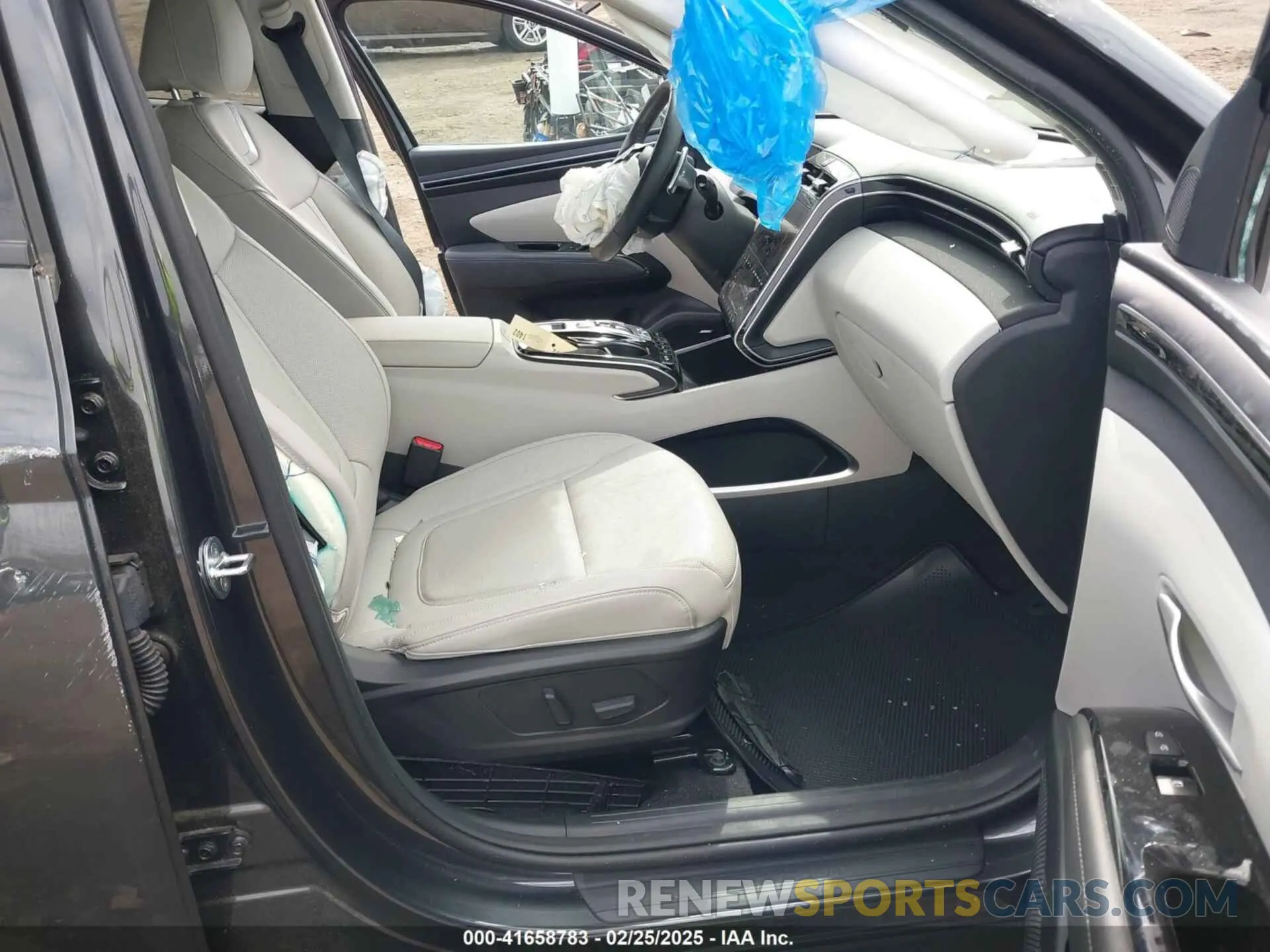 5 Photograph of a damaged car 5NMJECAEXPH166392 HYUNDAI TUCSON 2023