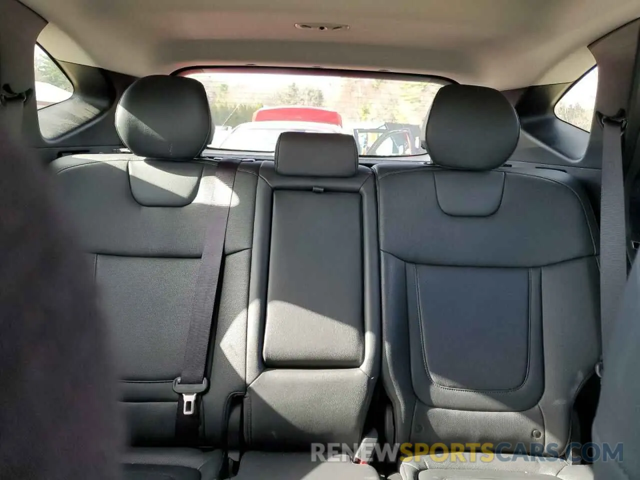 10 Photograph of a damaged car 5NMJECAEXPH218832 HYUNDAI TUCSON 2023