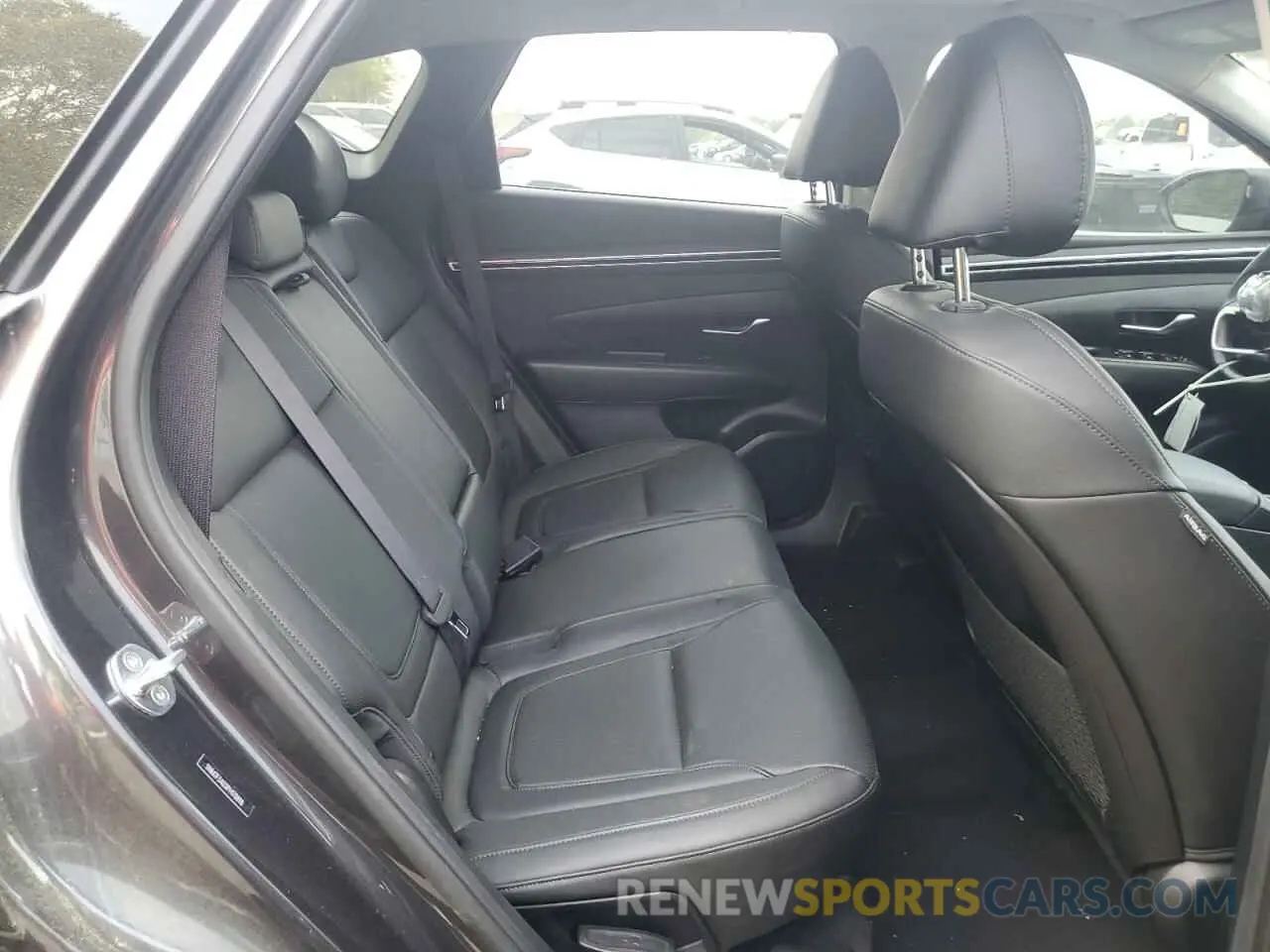10 Photograph of a damaged car 5NMJF3AE0PH170898 HYUNDAI TUCSON 2023