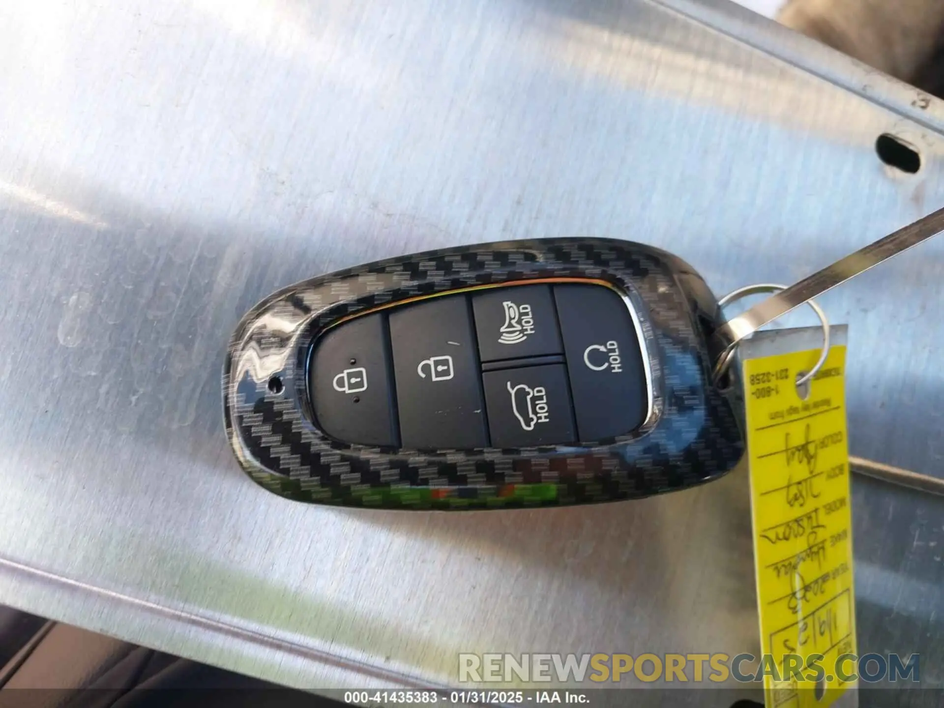 11 Photograph of a damaged car 5NMJF3AE0PH237189 HYUNDAI TUCSON 2023