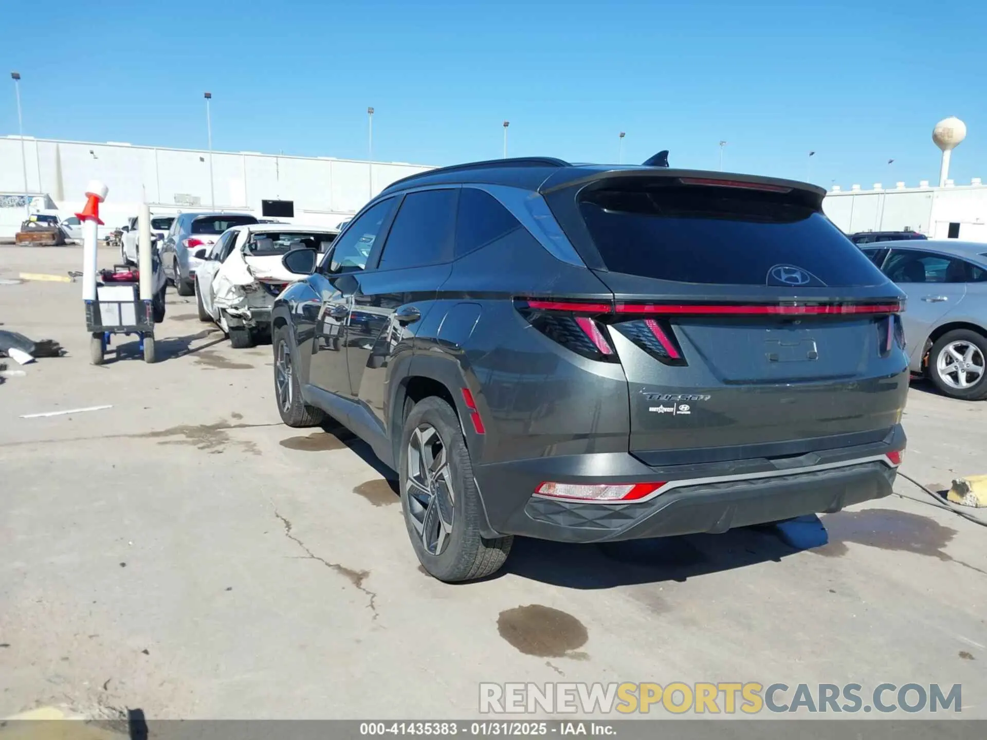 3 Photograph of a damaged car 5NMJF3AE0PH237189 HYUNDAI TUCSON 2023