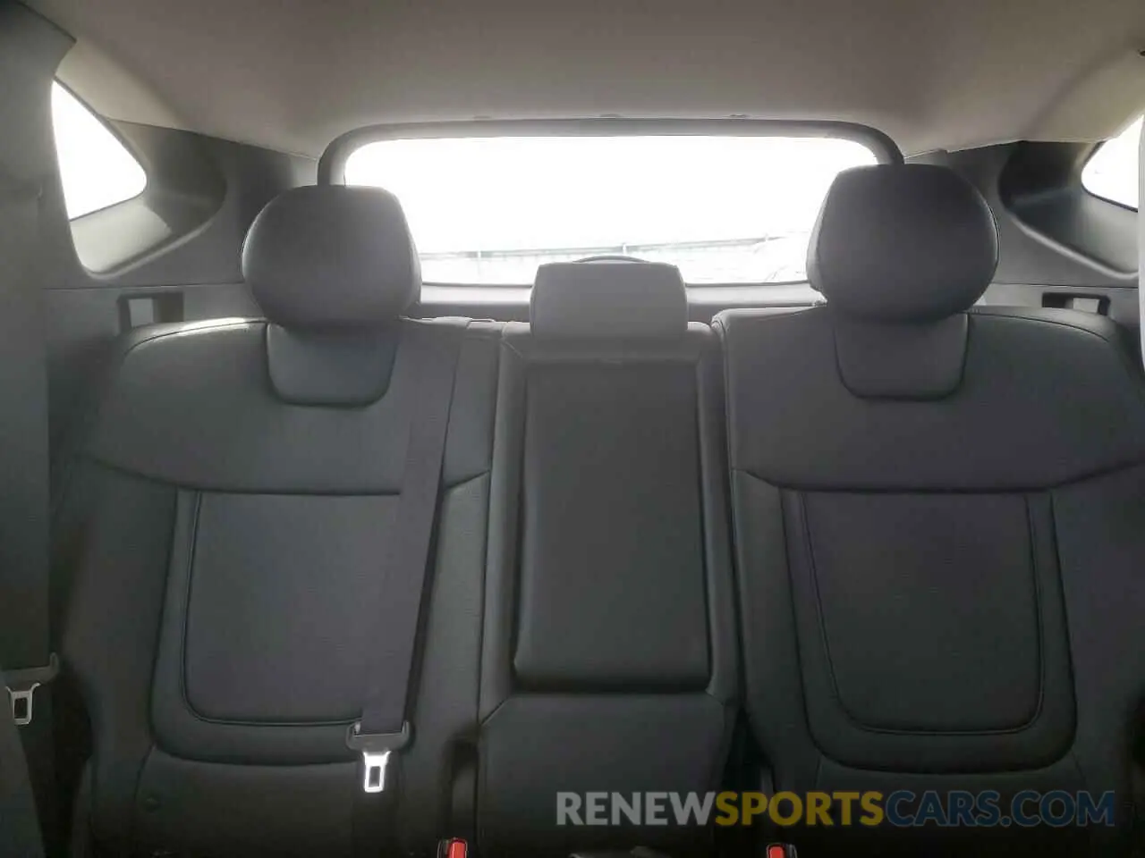 10 Photograph of a damaged car 5NMJF3AE0PH283234 HYUNDAI TUCSON 2023