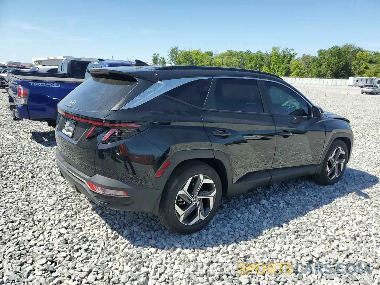 3 Photograph of a damaged car 5NMJF3AE1PH179352 HYUNDAI TUCSON 2023