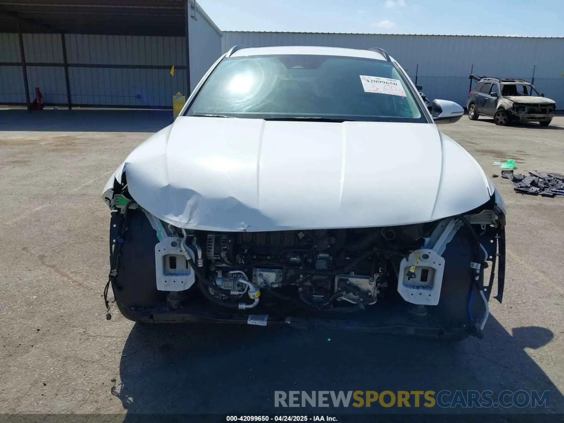 13 Photograph of a damaged car 5NMJF3AE1PH187998 HYUNDAI TUCSON 2023