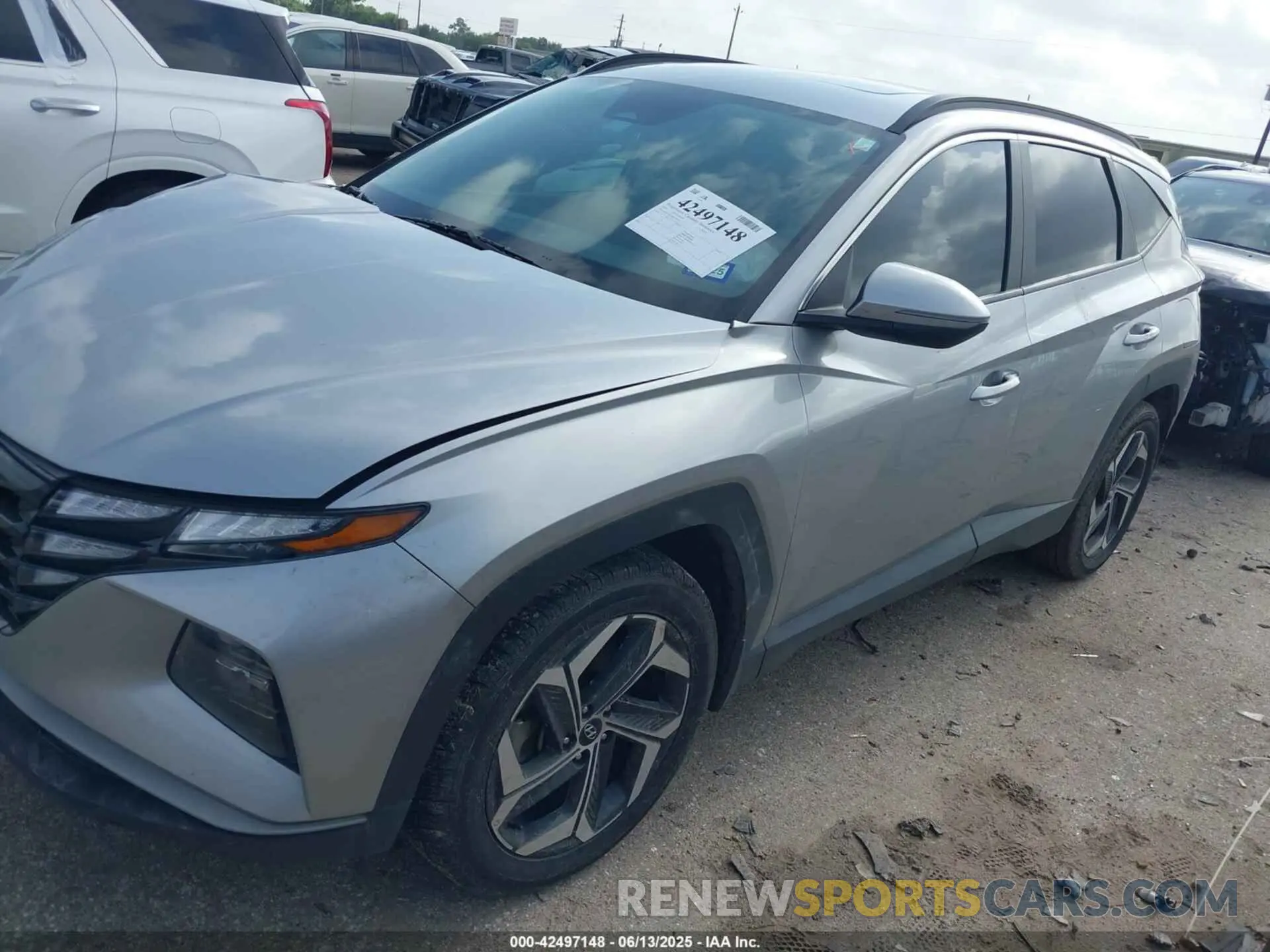2 Photograph of a damaged car 5NMJF3AE3PH178784 HYUNDAI TUCSON 2023