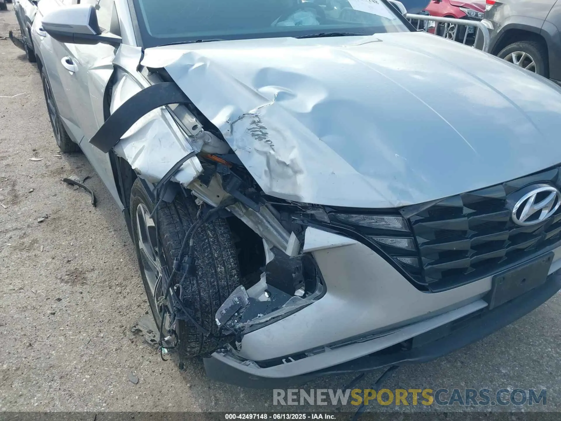 6 Photograph of a damaged car 5NMJF3AE3PH178784 HYUNDAI TUCSON 2023