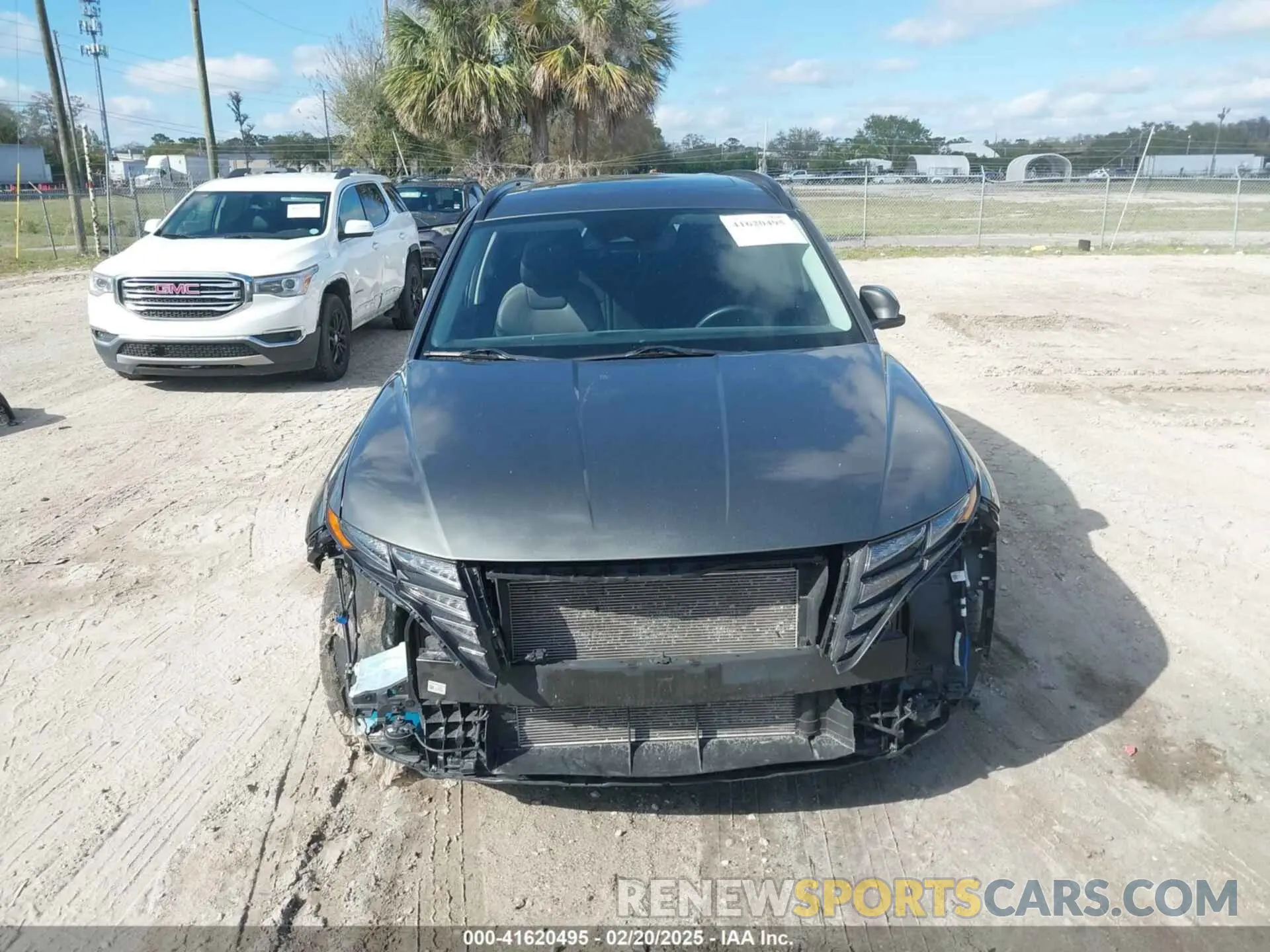 13 Photograph of a damaged car 5NMJF3AE3PH280019 HYUNDAI TUCSON 2023