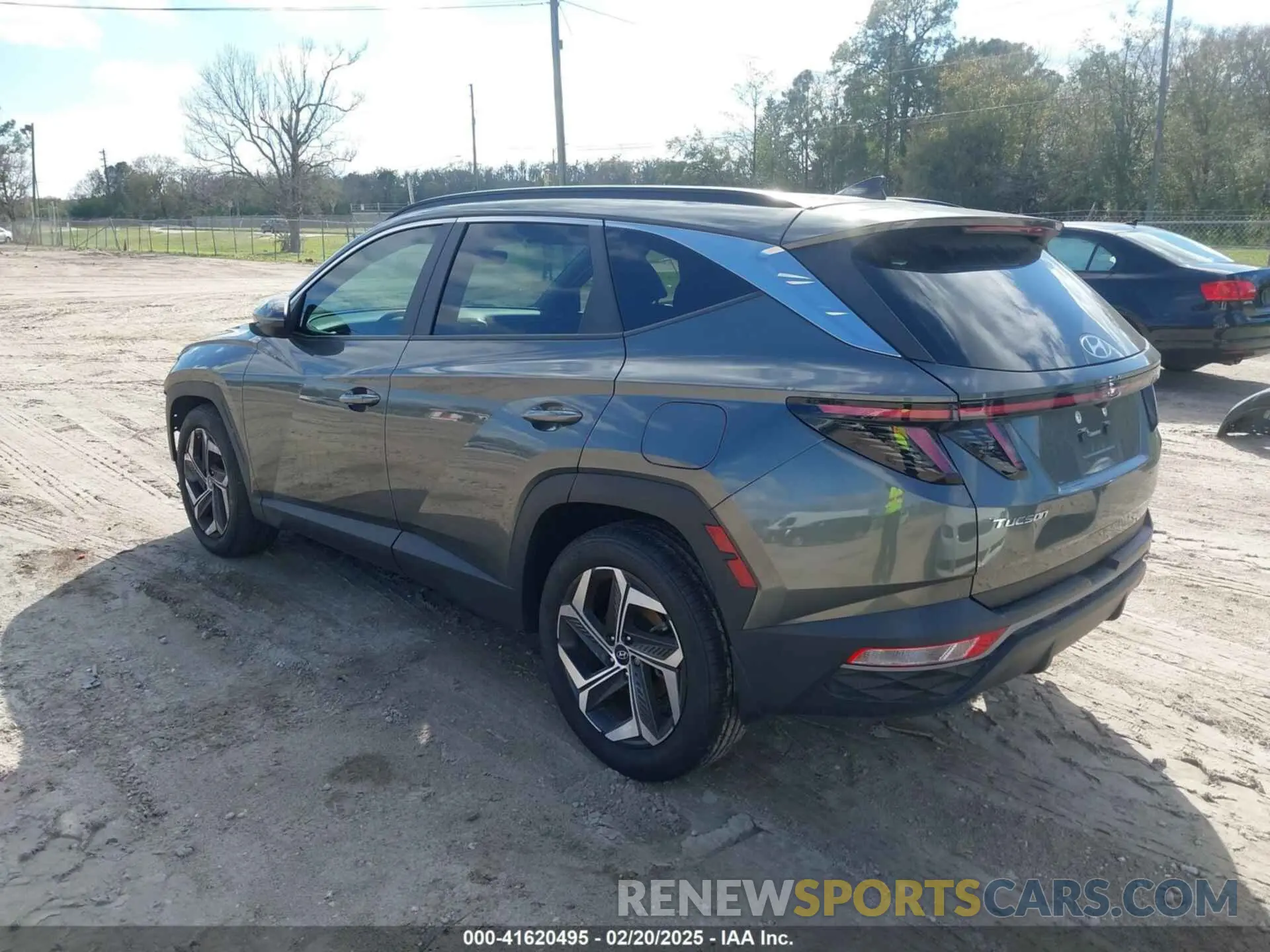 3 Photograph of a damaged car 5NMJF3AE3PH280019 HYUNDAI TUCSON 2023
