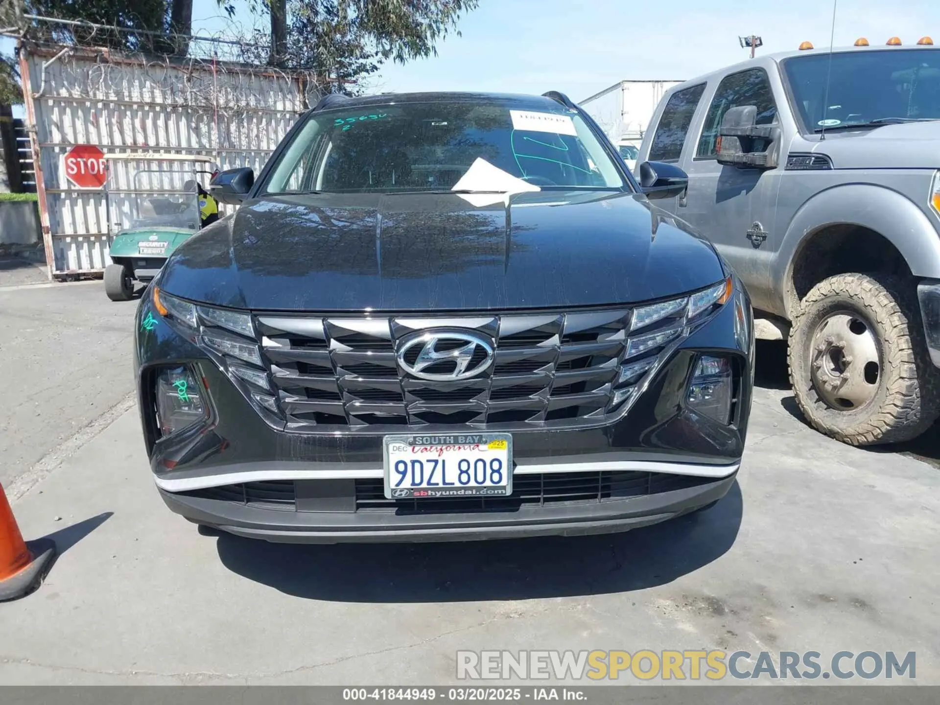 13 Photograph of a damaged car 5NMJF3AE4PH201621 HYUNDAI TUCSON 2023