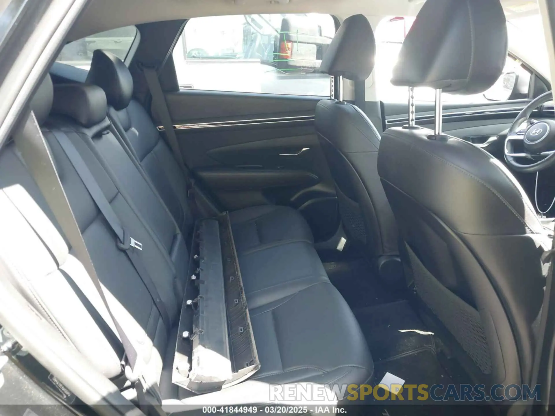 8 Photograph of a damaged car 5NMJF3AE4PH201621 HYUNDAI TUCSON 2023
