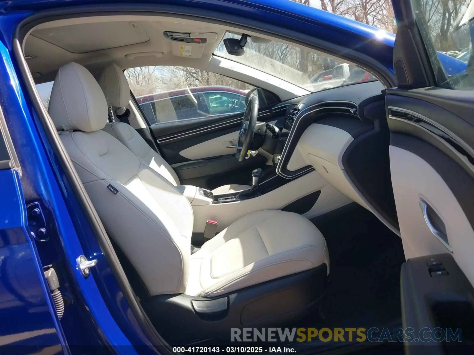 5 Photograph of a damaged car 5NMJF3AE4PH220721 HYUNDAI TUCSON 2023