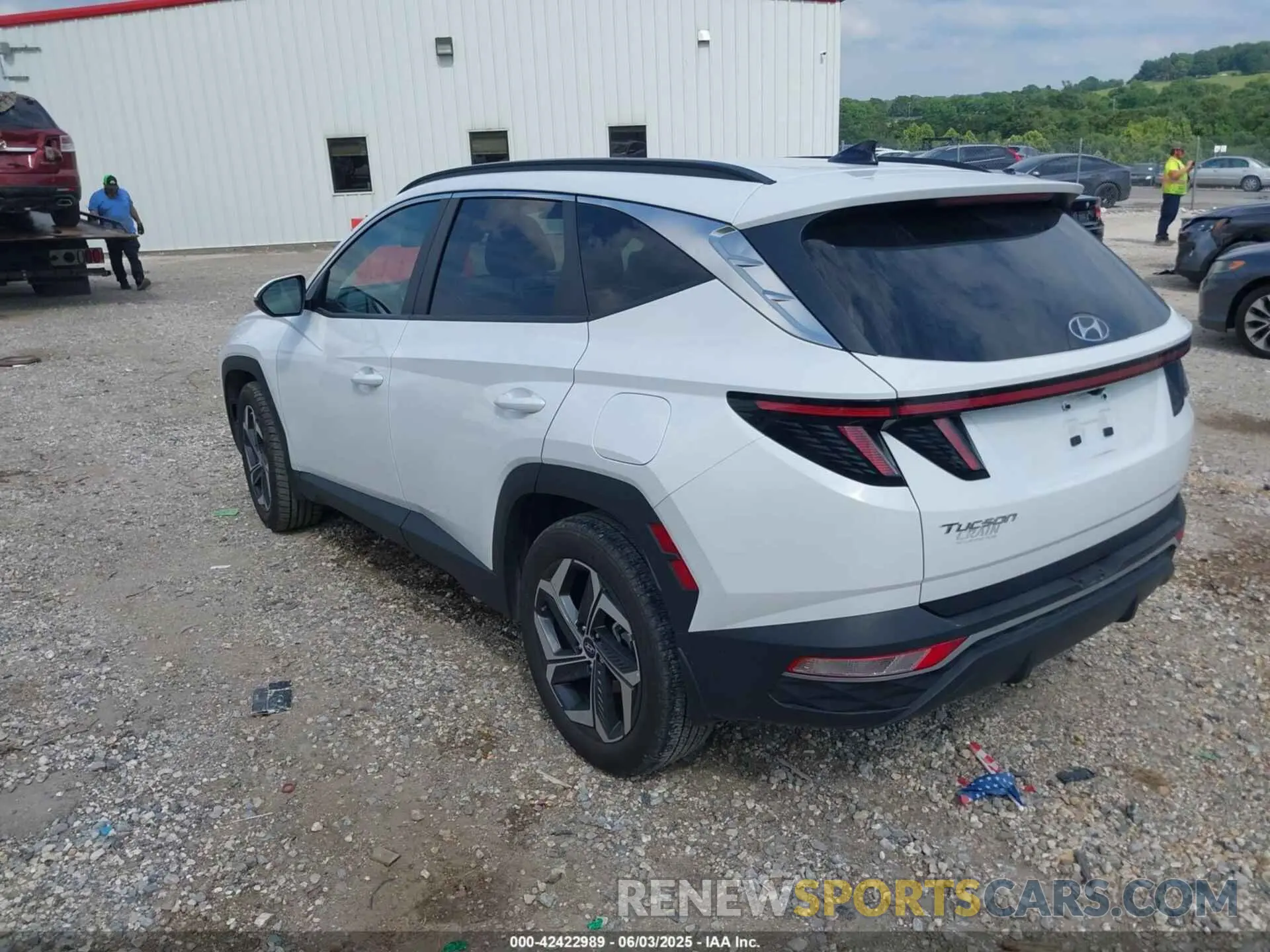 3 Photograph of a damaged car 5NMJF3AE4PH237213 HYUNDAI TUCSON 2023