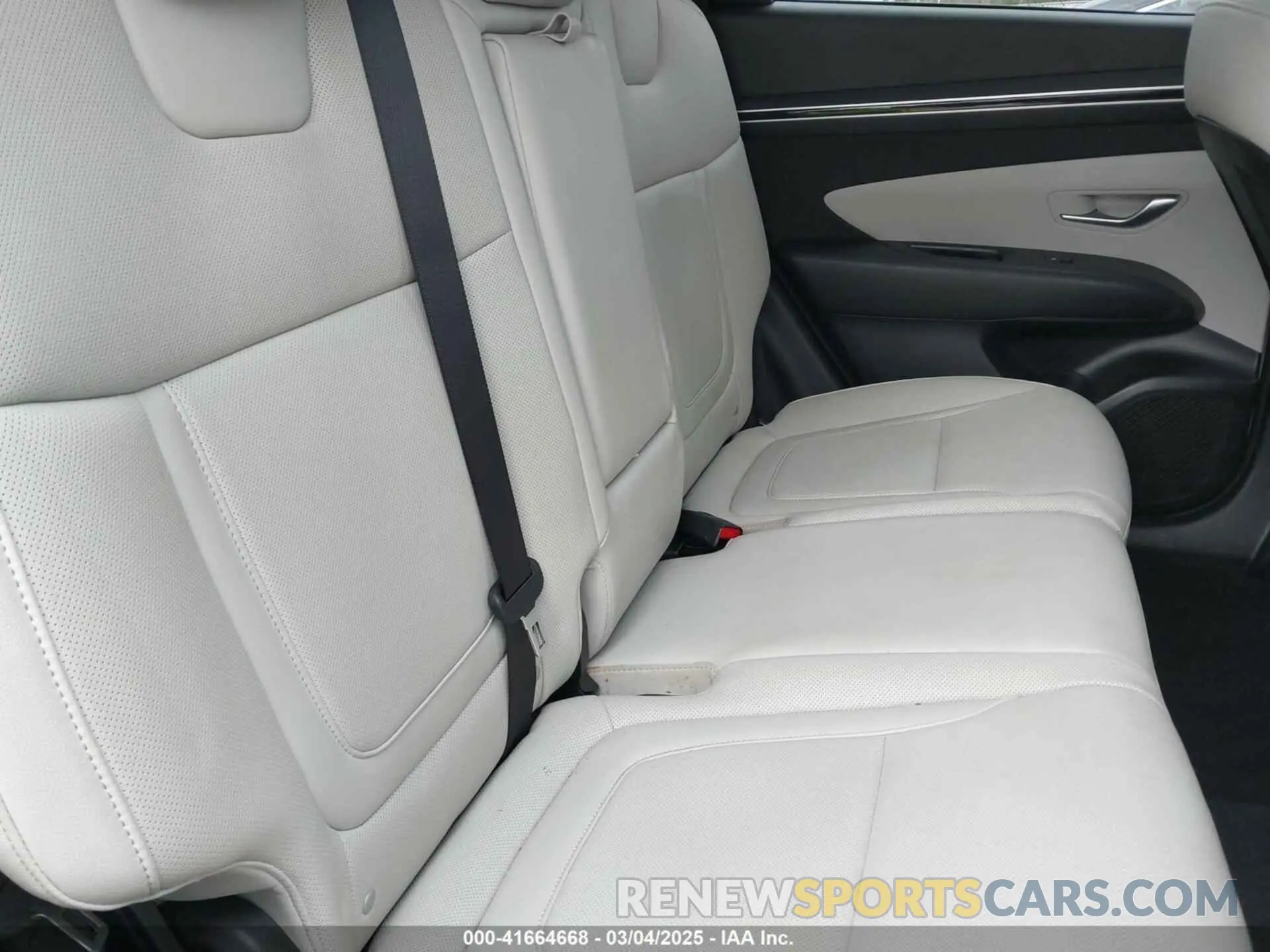 8 Photograph of a damaged car 5NMJF3AE4PH257882 HYUNDAI TUCSON 2023