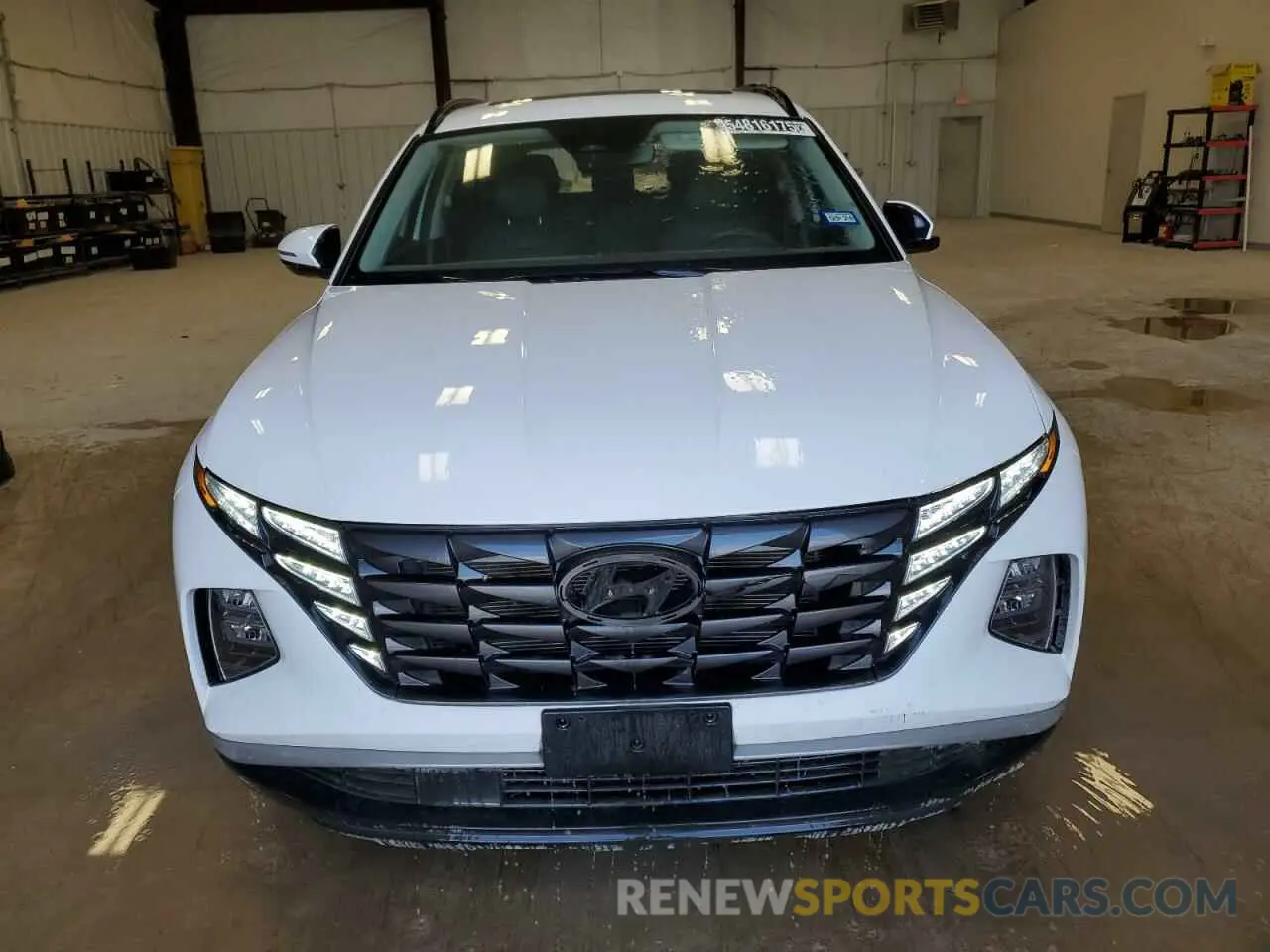 5 Photograph of a damaged car 5NMJF3AE4PH275797 HYUNDAI TUCSON 2023