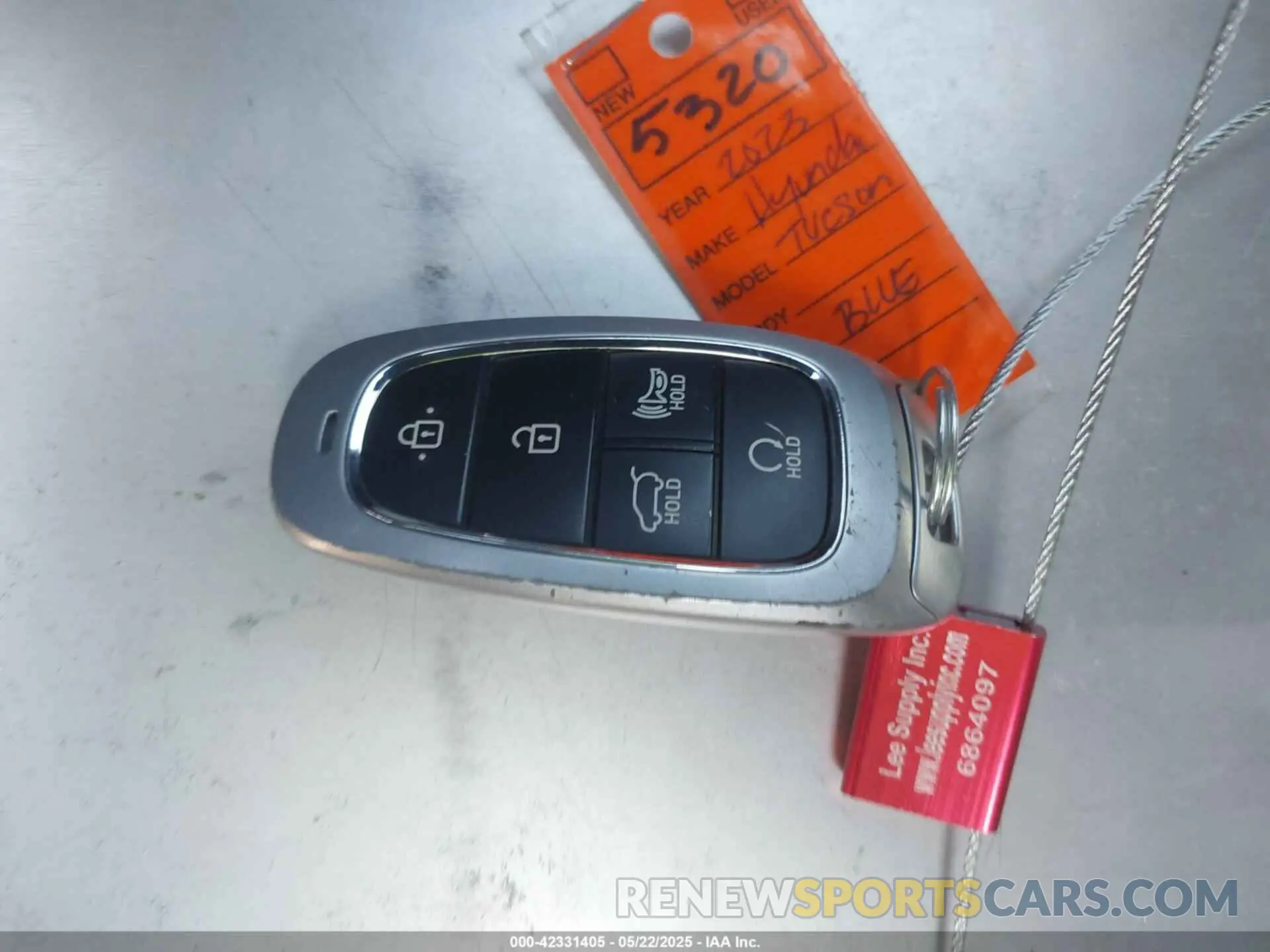 11 Photograph of a damaged car 5NMJF3AE5PH243439 HYUNDAI TUCSON 2023