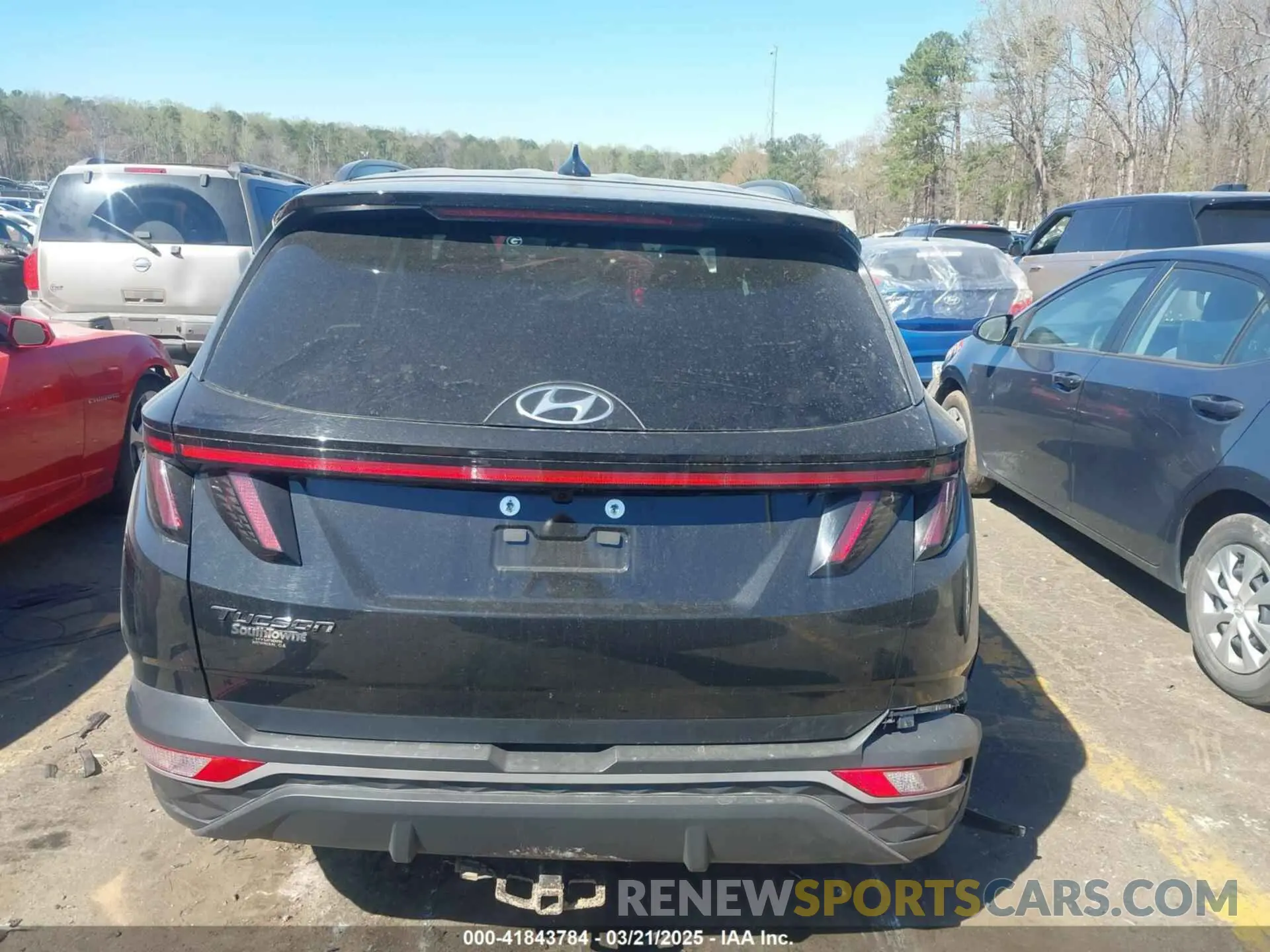 16 Photograph of a damaged car 5NMJF3AE5PH263027 HYUNDAI TUCSON 2023