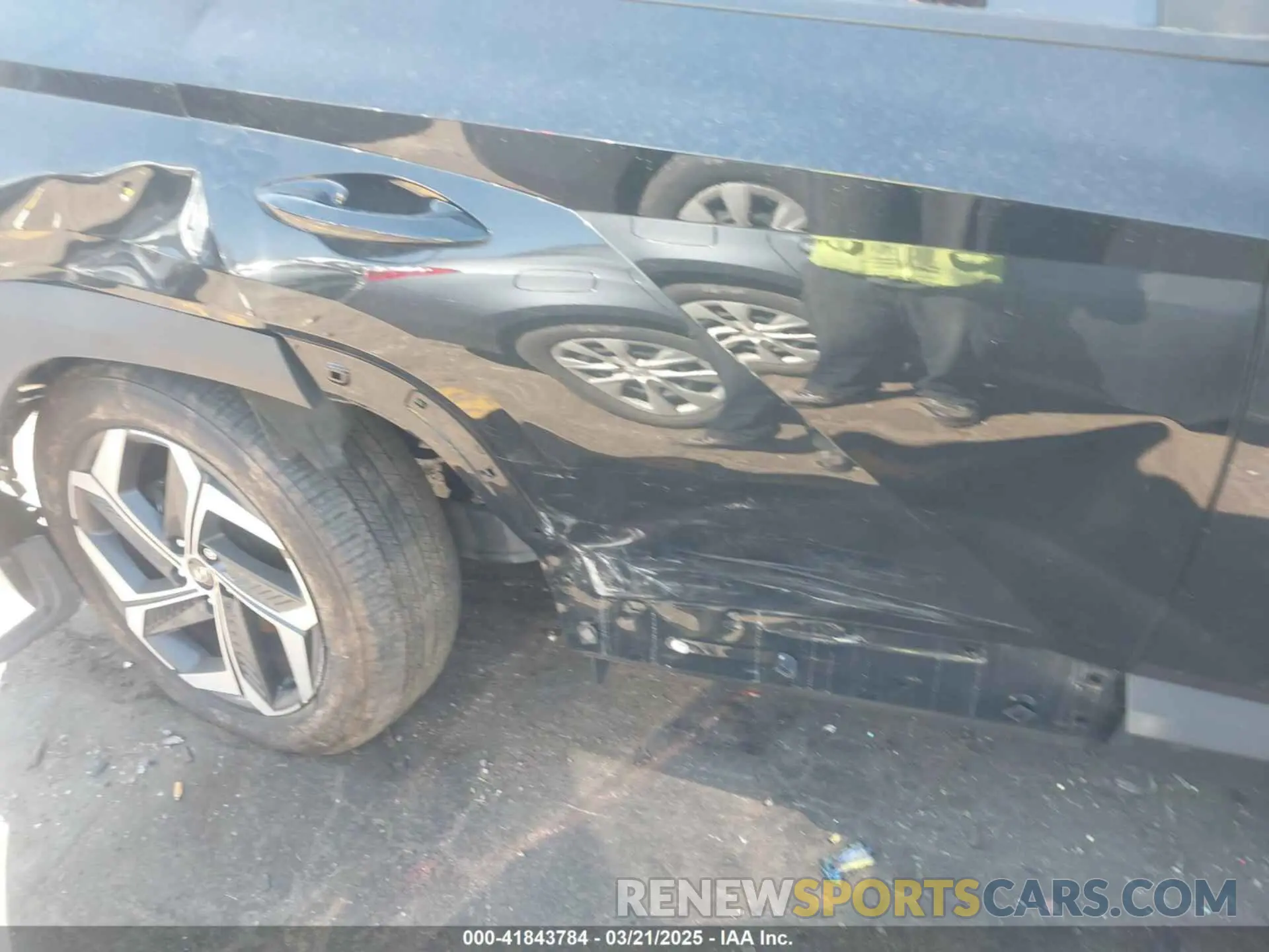6 Photograph of a damaged car 5NMJF3AE5PH263027 HYUNDAI TUCSON 2023