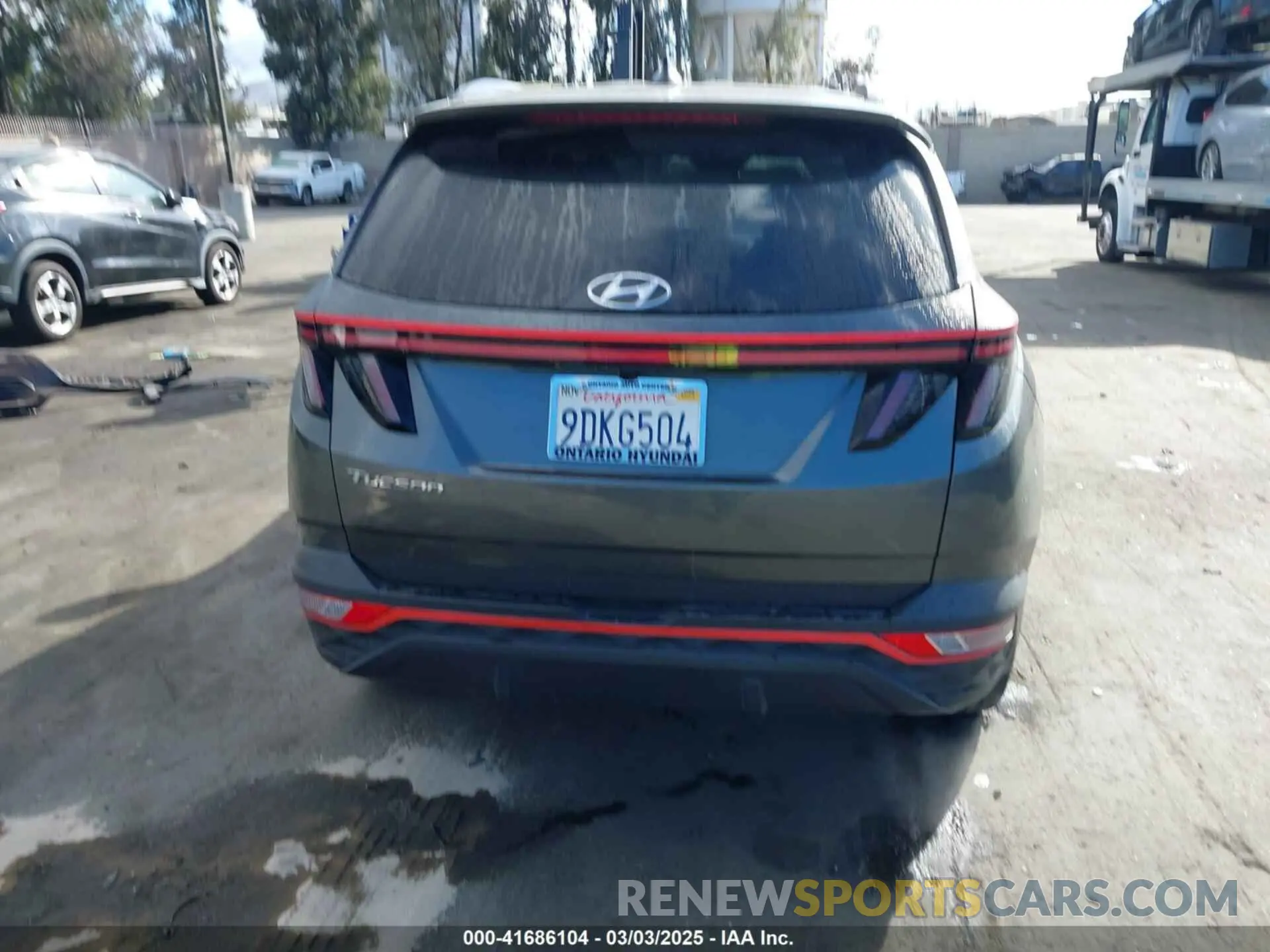 16 Photograph of a damaged car 5NMJF3AE6PH170825 HYUNDAI TUCSON 2023
