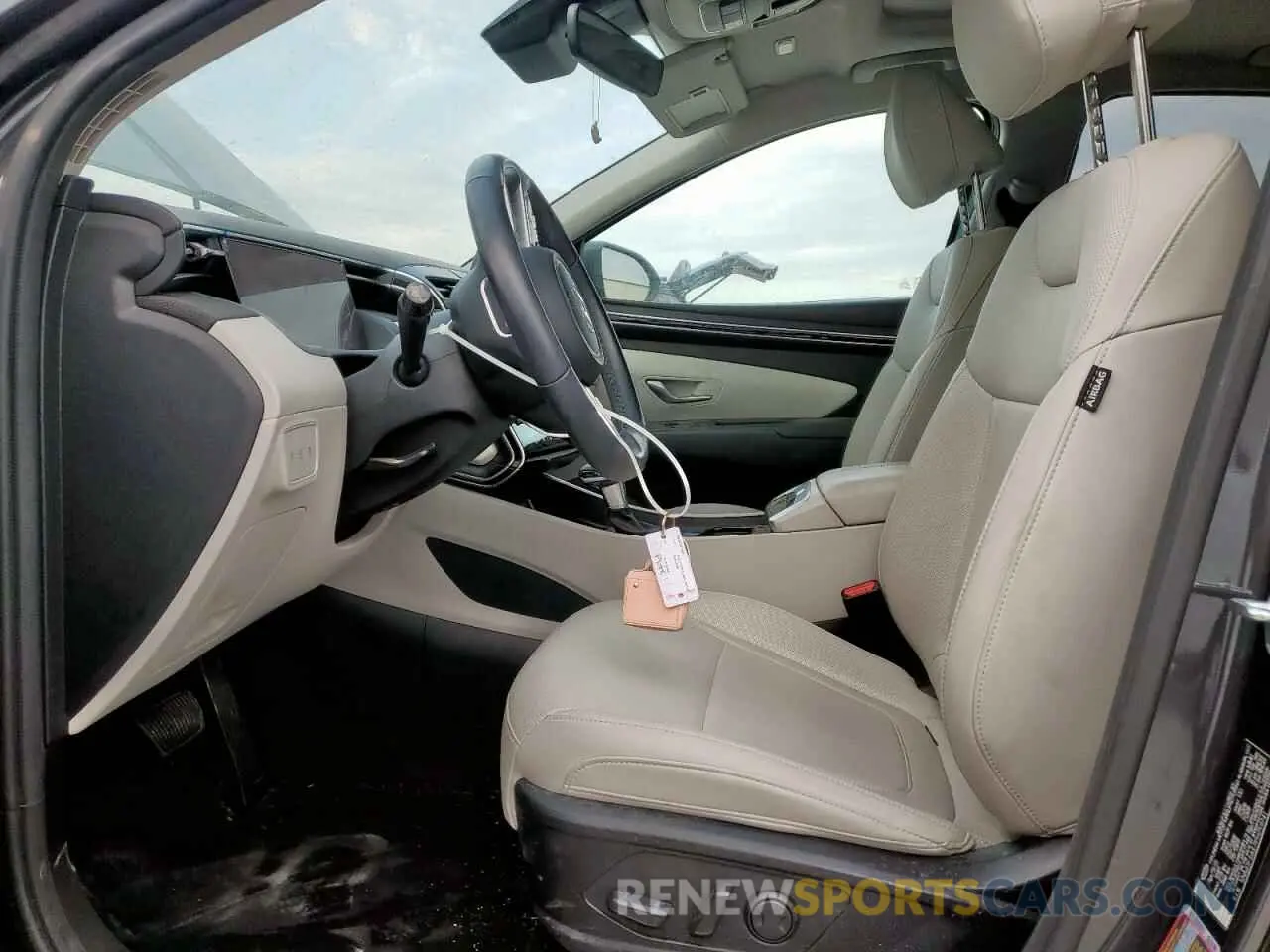 7 Photograph of a damaged car 5NMJF3AE7PH259741 HYUNDAI TUCSON 2023