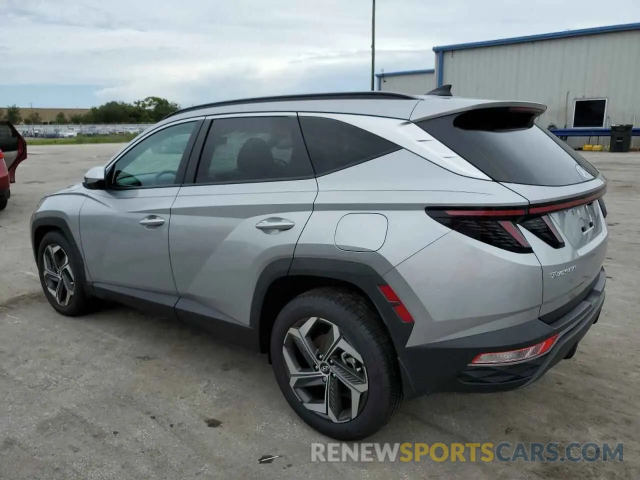 2 Photograph of a damaged car 5NMJF3AE8PH170065 HYUNDAI TUCSON 2023