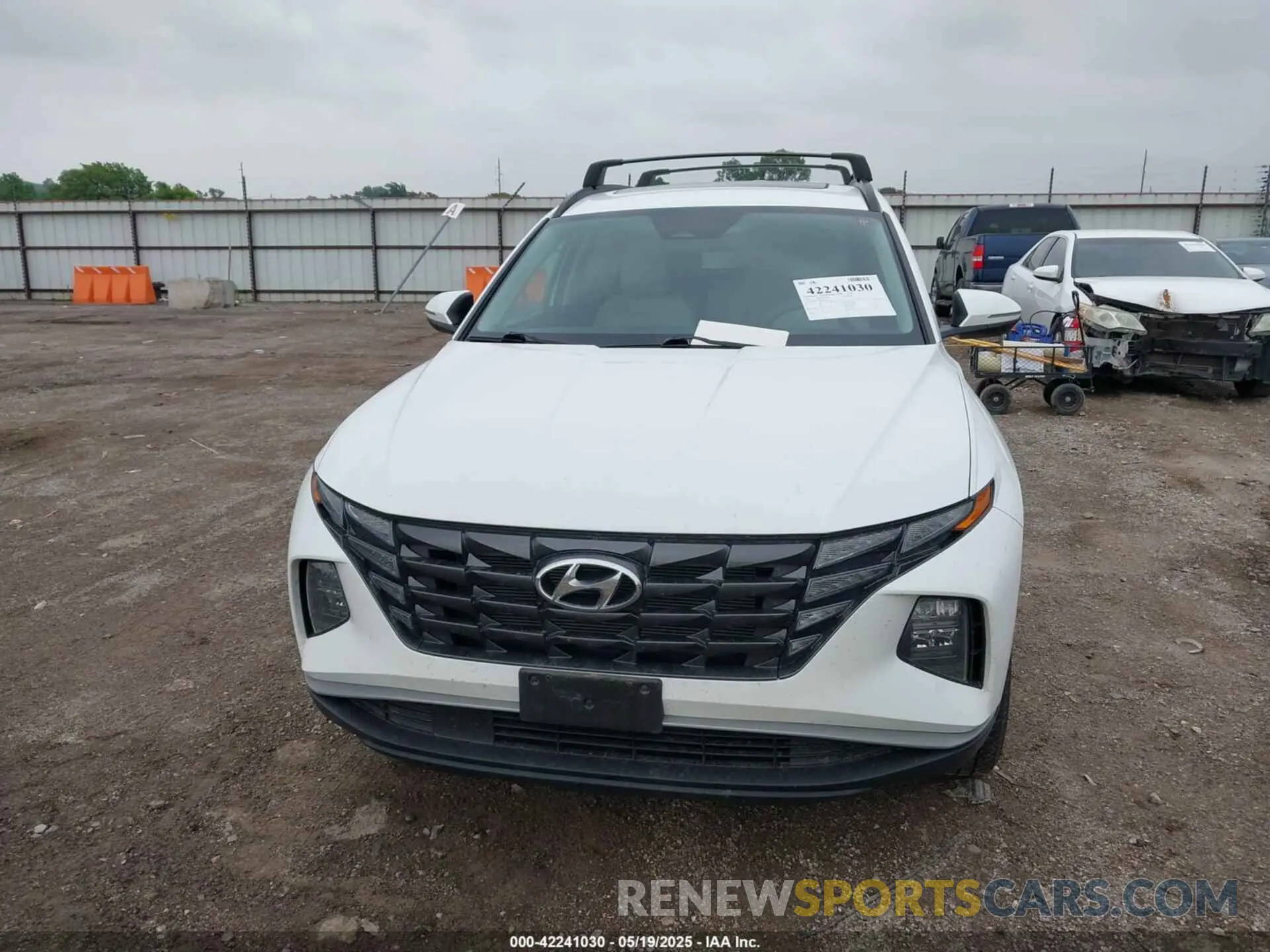6 Photograph of a damaged car 5NMJFCAE0PH197194 HYUNDAI TUCSON 2023