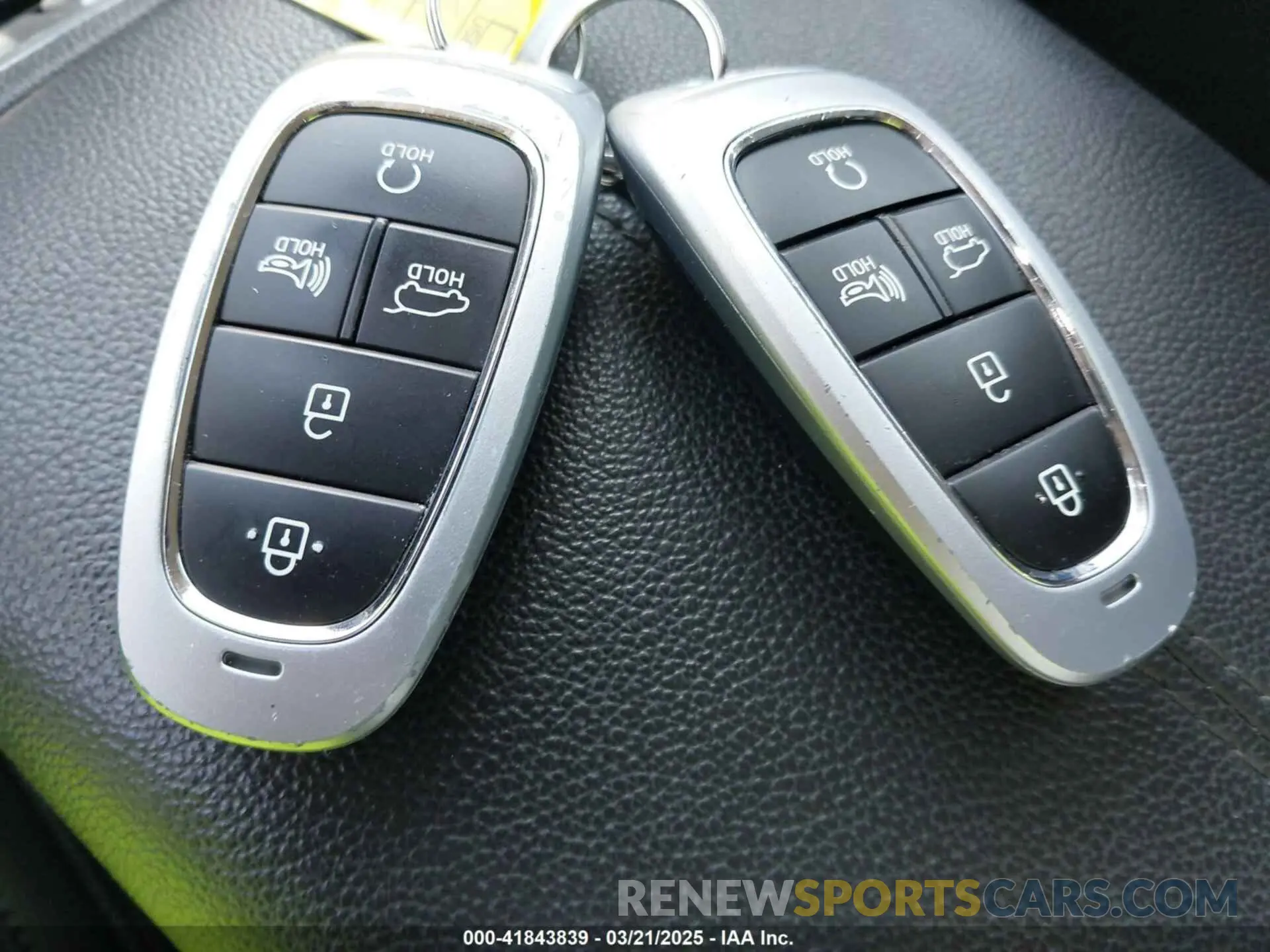 11 Photograph of a damaged car 5NMJFCAE0PH221025 HYUNDAI TUCSON 2023
