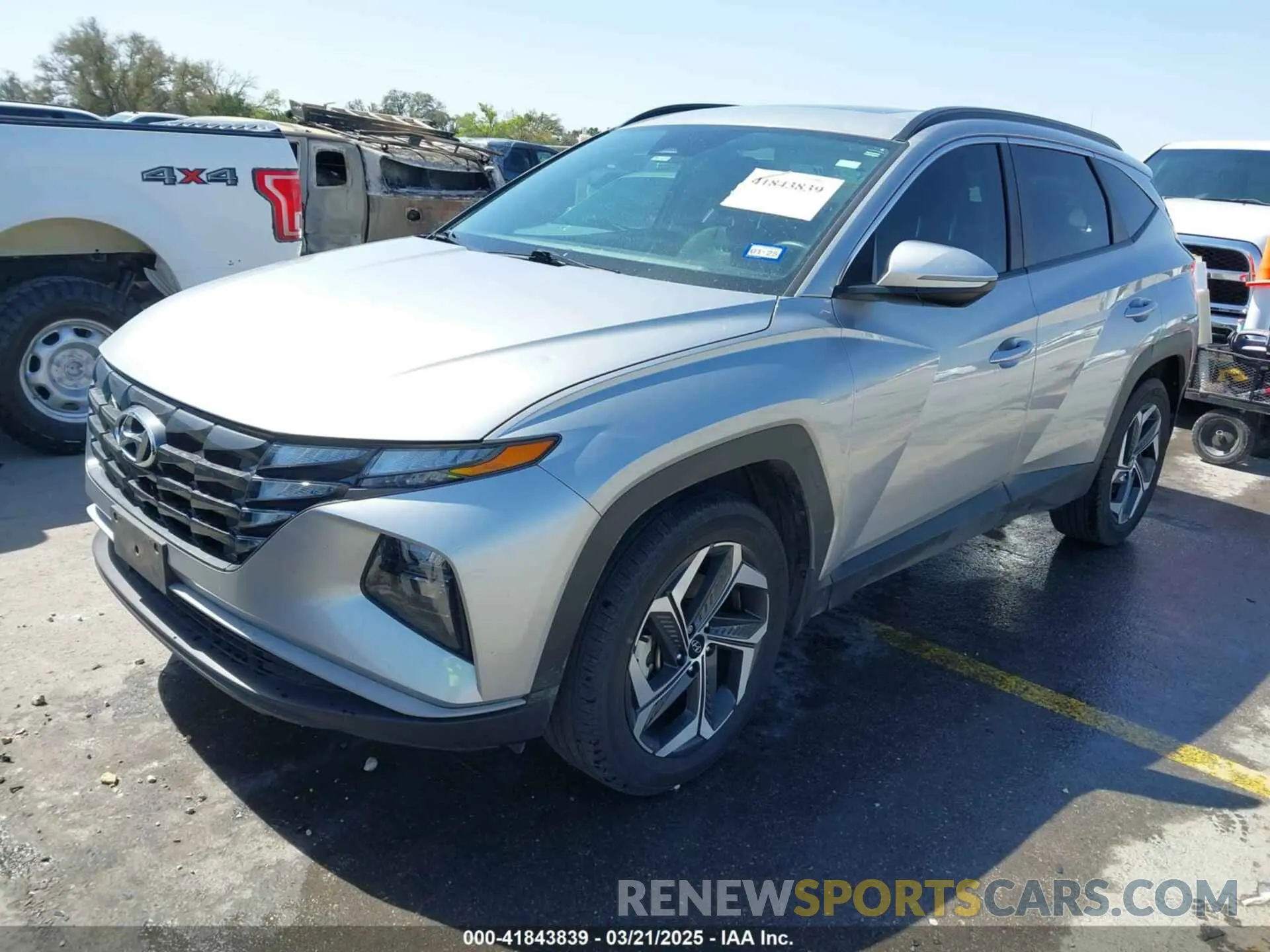 2 Photograph of a damaged car 5NMJFCAE0PH221025 HYUNDAI TUCSON 2023